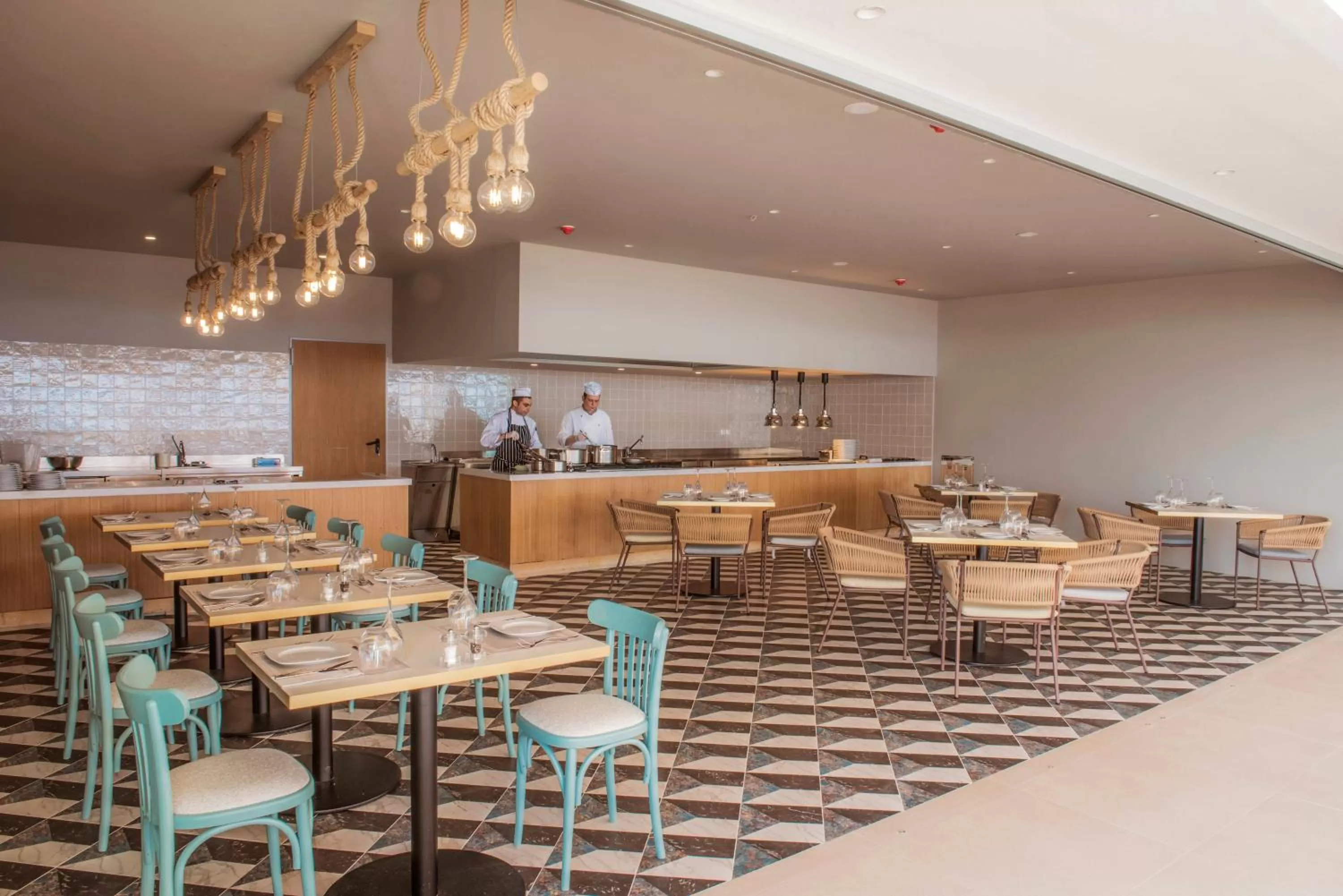 Restaurant/places to eat in Mitsis Norida