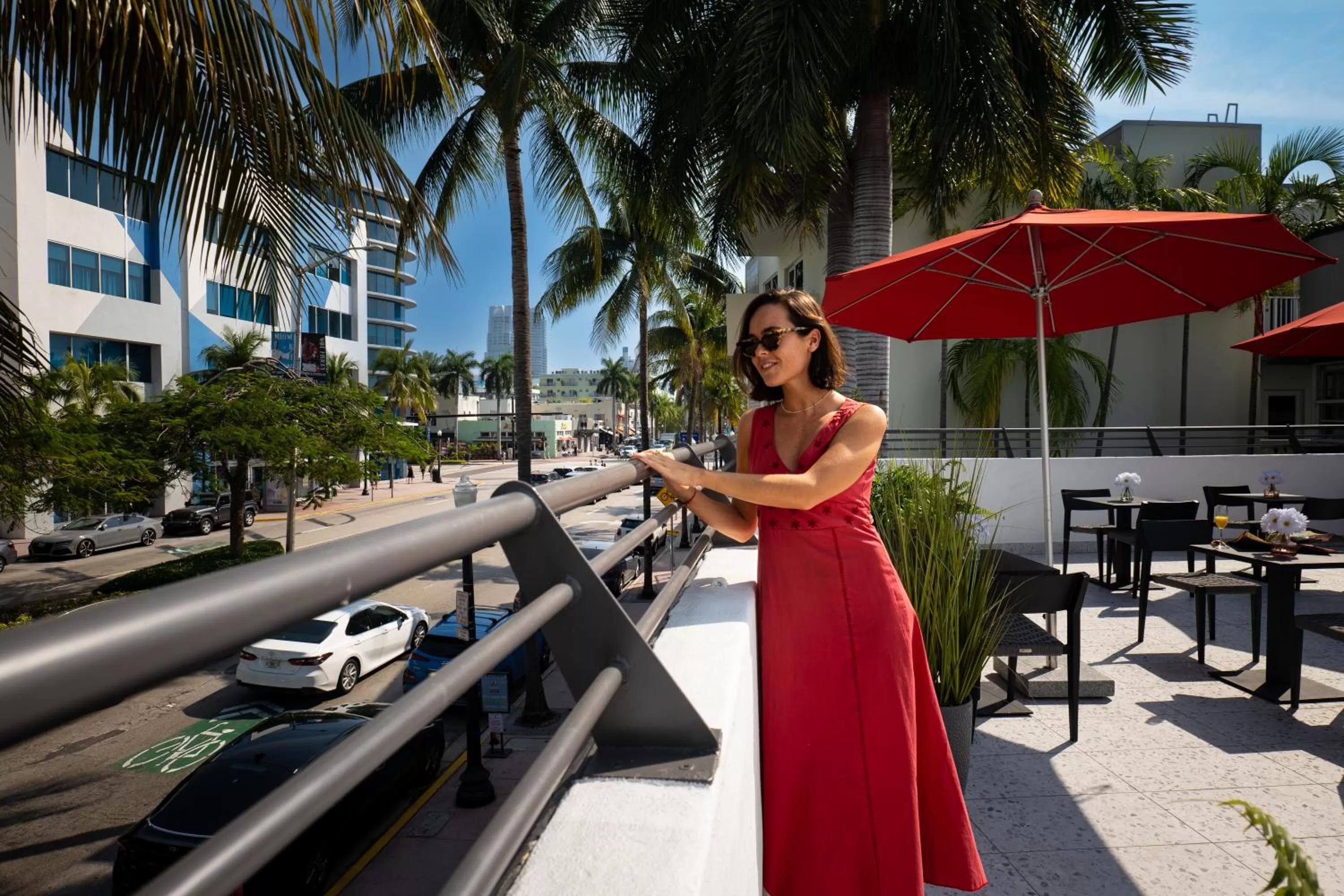 Balcony/Terrace in The Cove By Renzzi