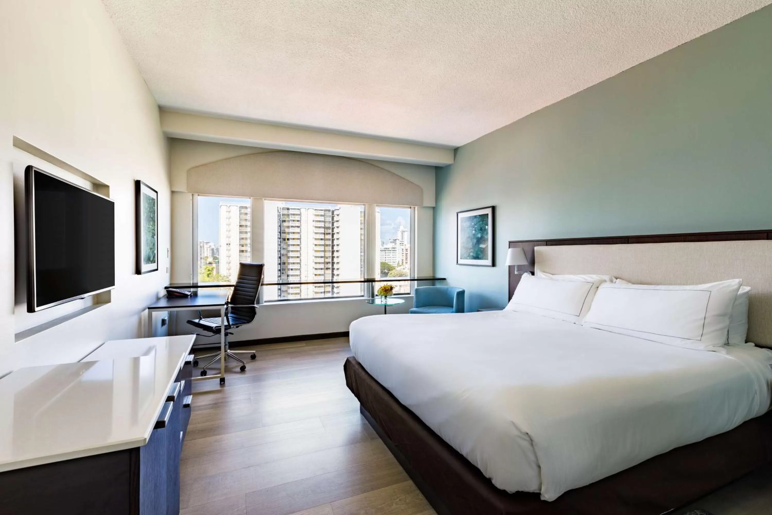 High Floor King Room in DoubleTree by Hilton San Juan