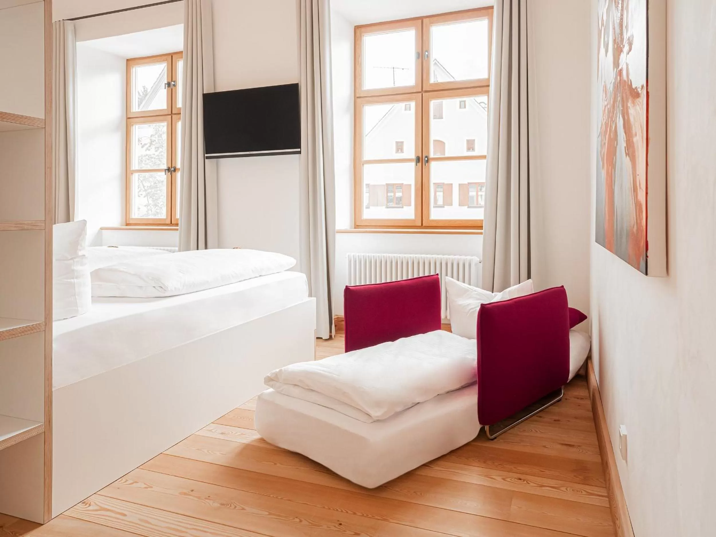 Bed in Post Berching