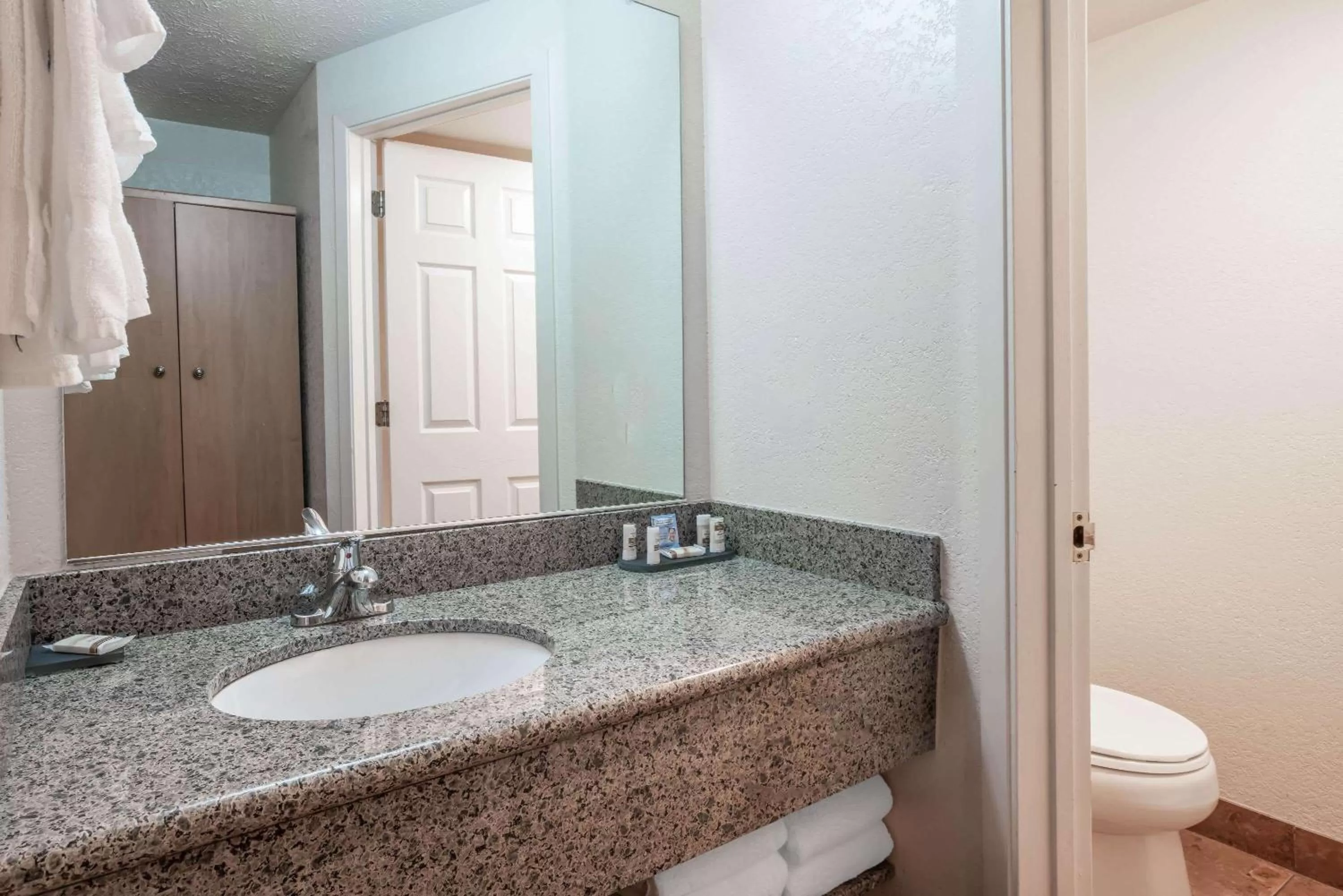 Bathroom in La Quinta by Wyndham Wenatchee