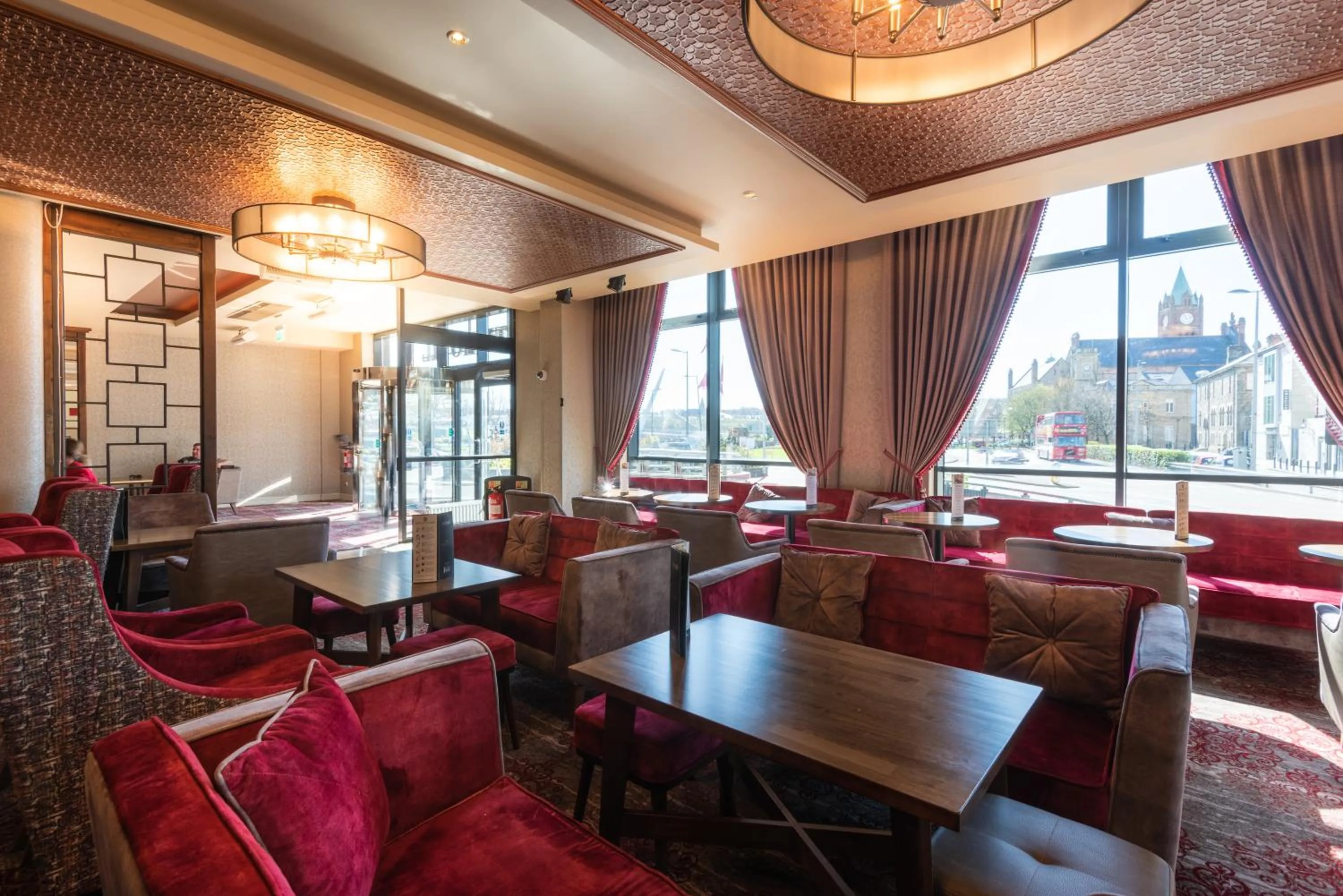 Lobby or reception in City Hotel