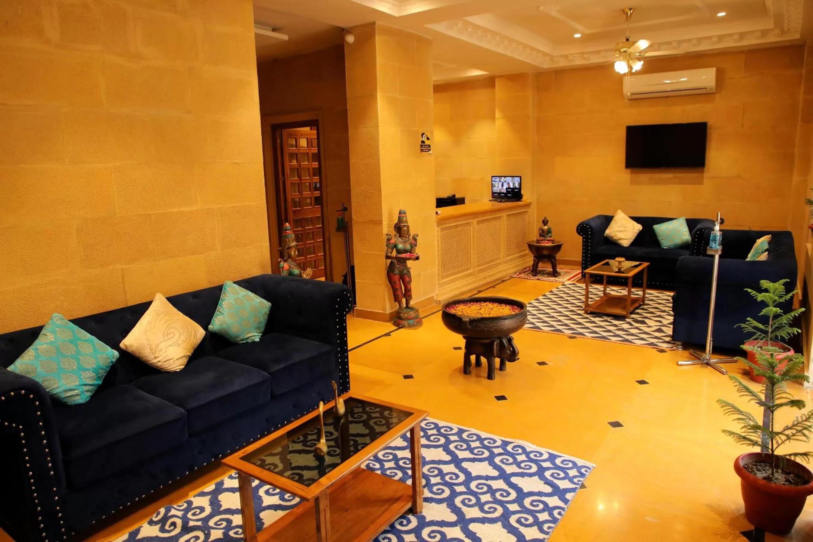 Seating Area in Treebo Trend Chandrangan Excellency