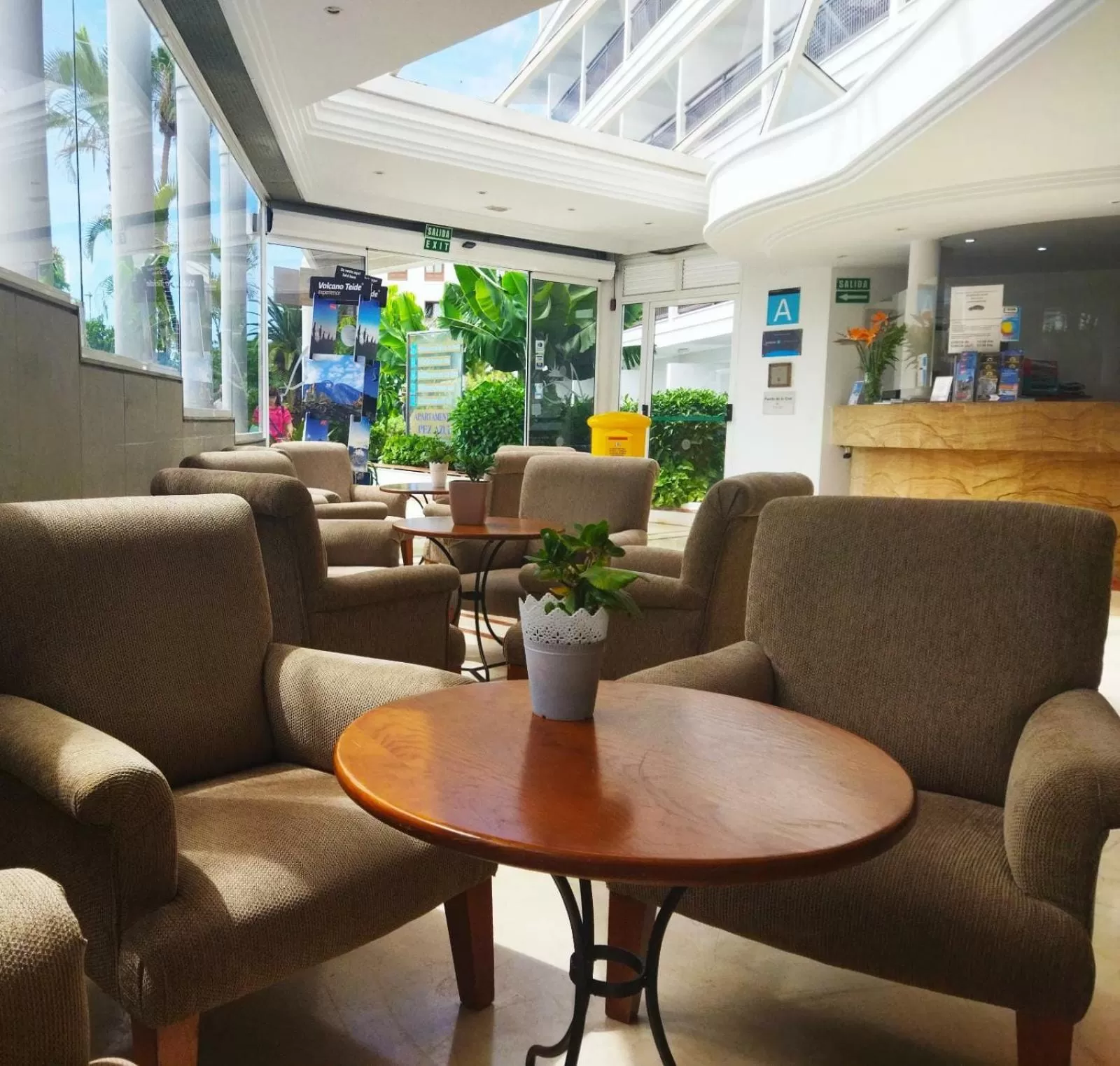 Property building in Apartamentos Pez Azul