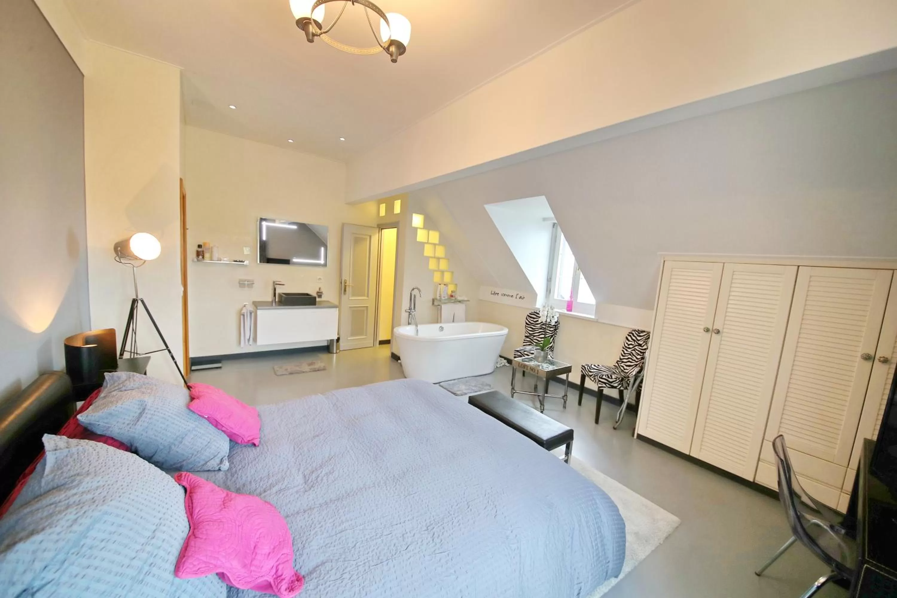 Bed in B&B Corseaux Beach & Riviera Beach