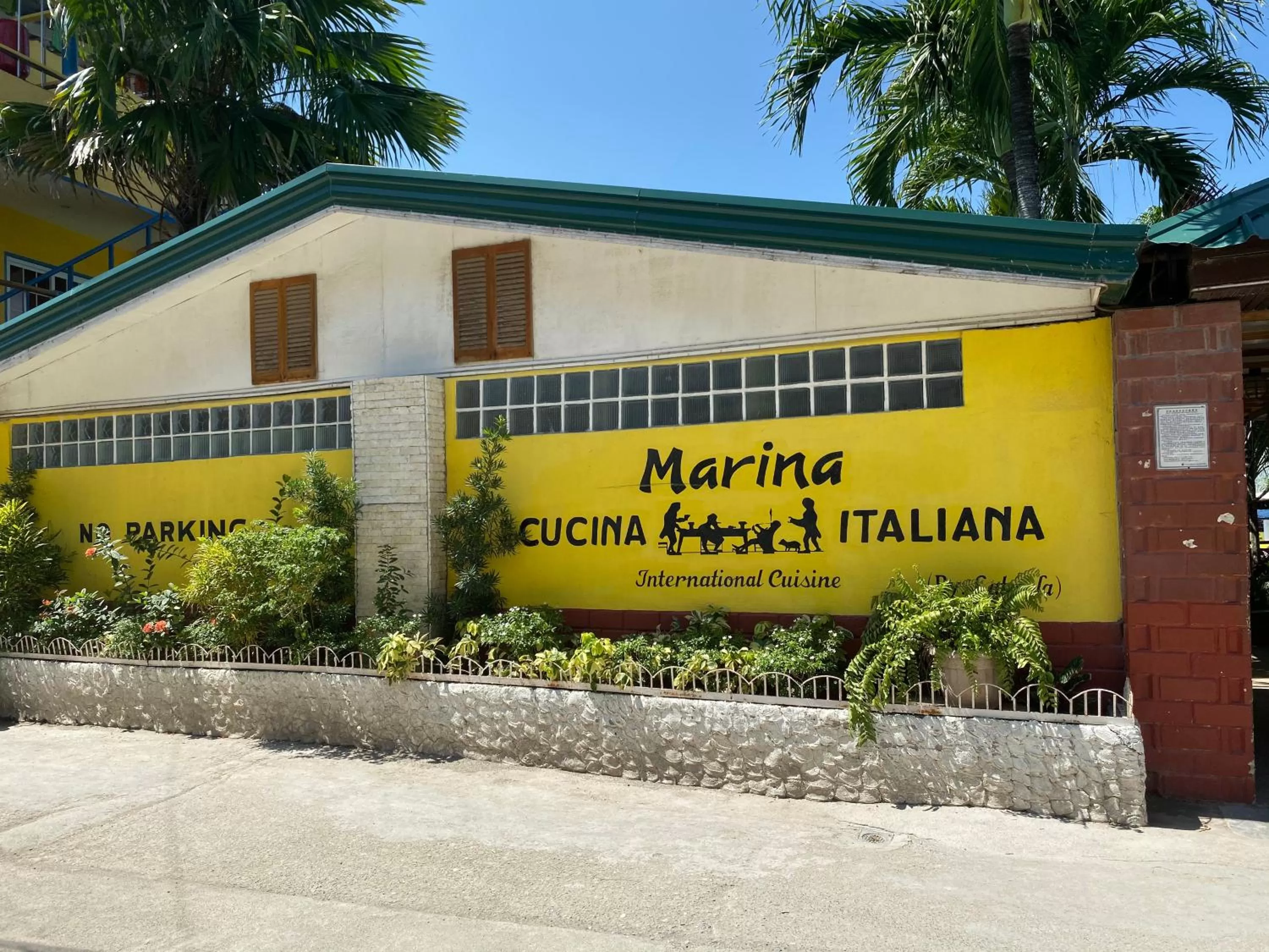 Property building in Marina Village