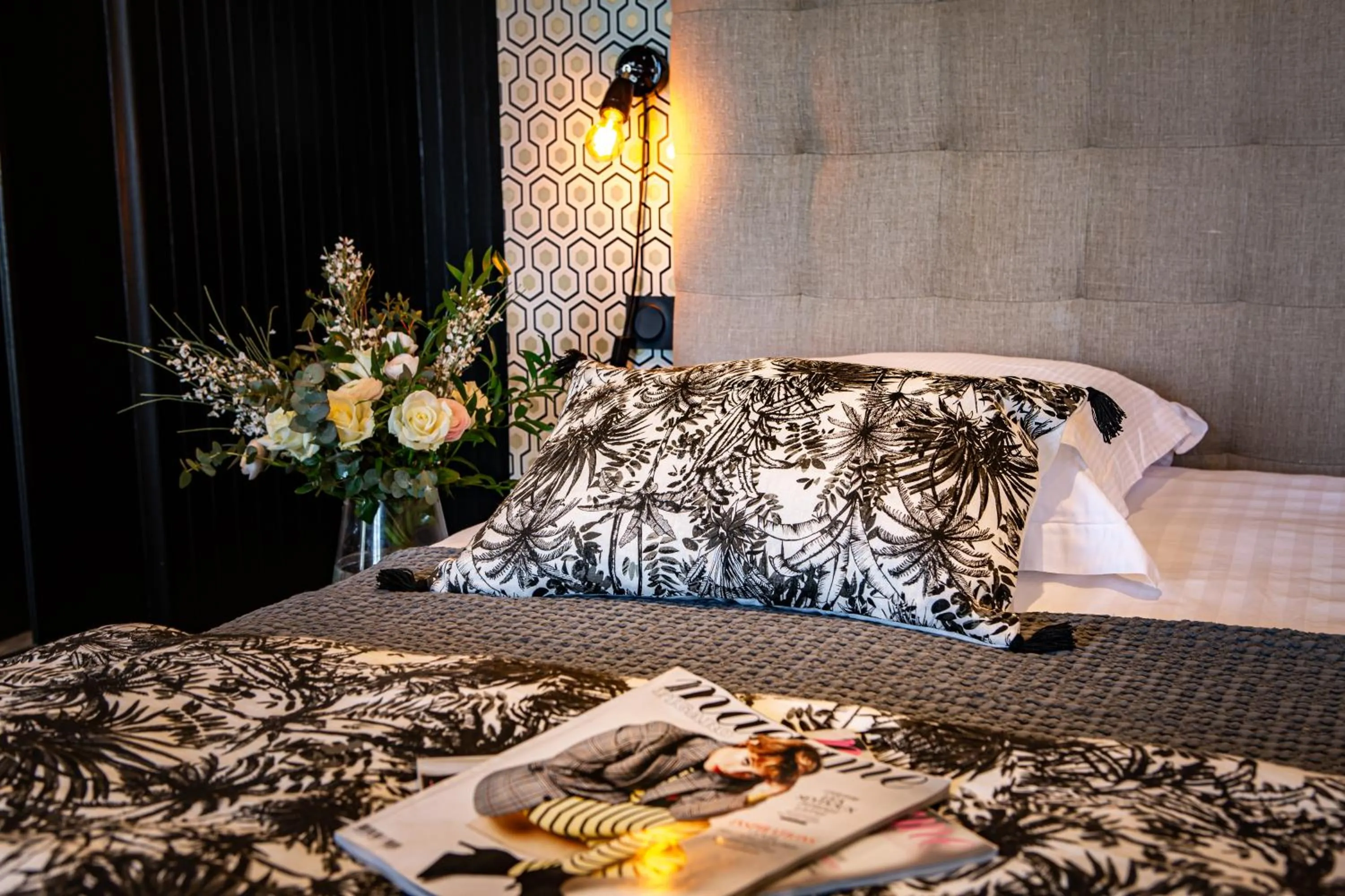 Decorative detail, Bed in Ty Mad Hôtel