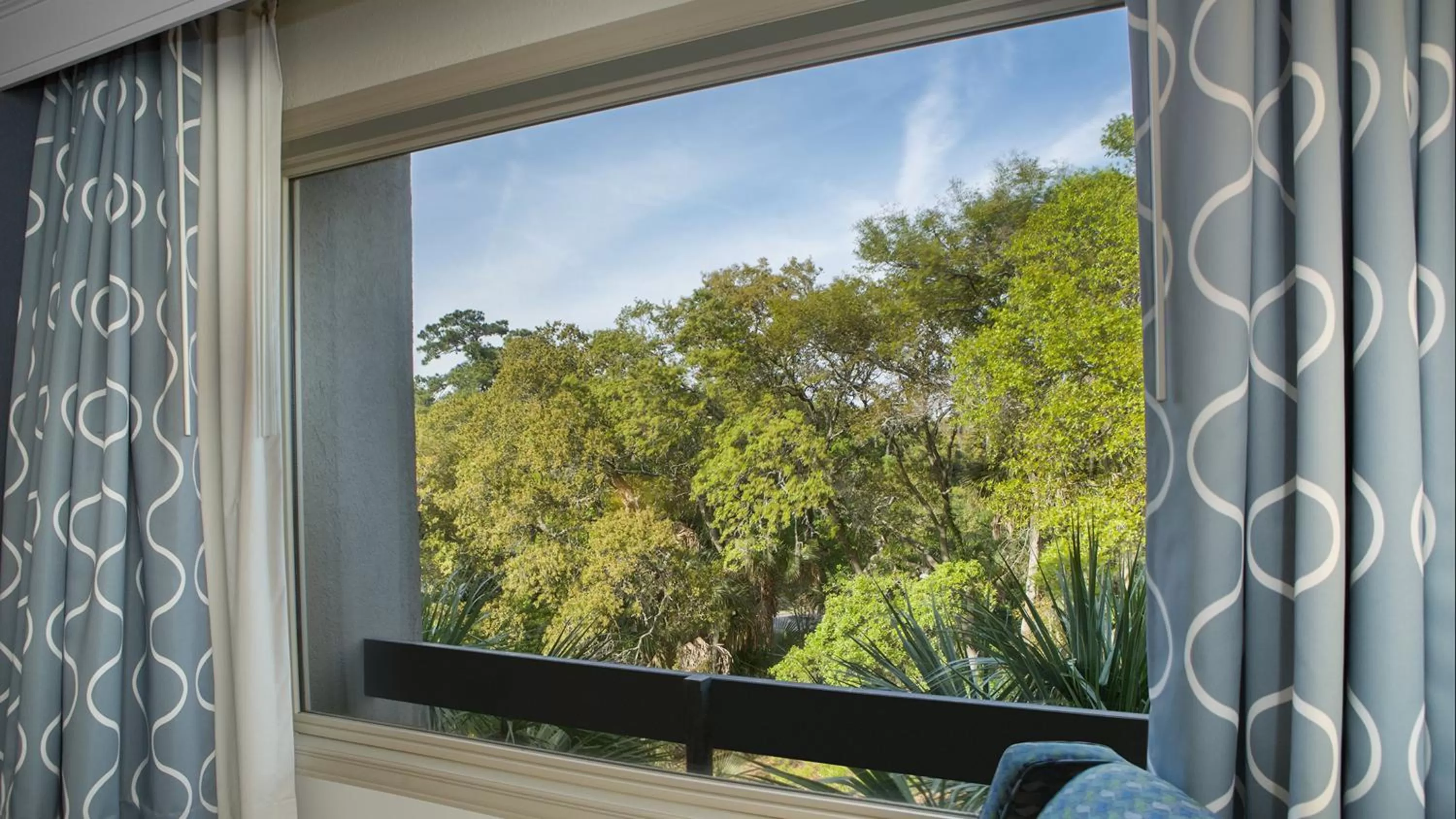 Photo of the whole room in Beach House Resort Hilton Head Island