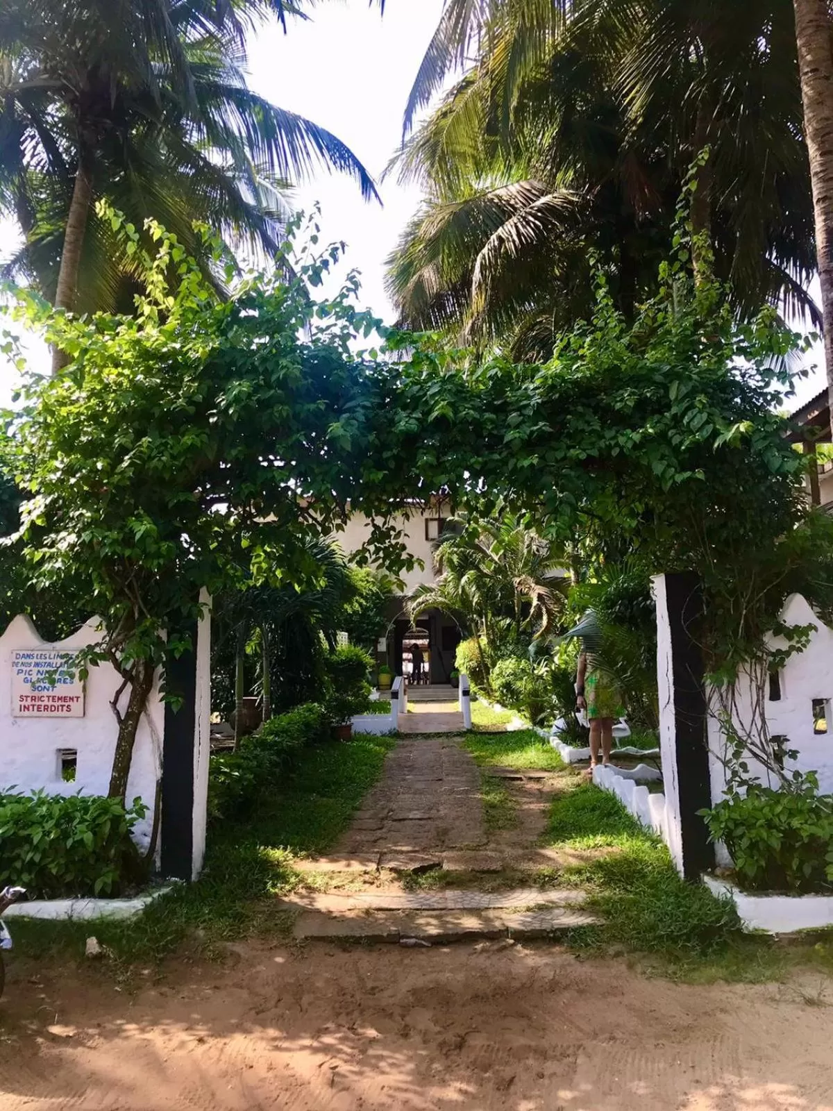 Garden in Boblin la Mer hotel restaurant plage