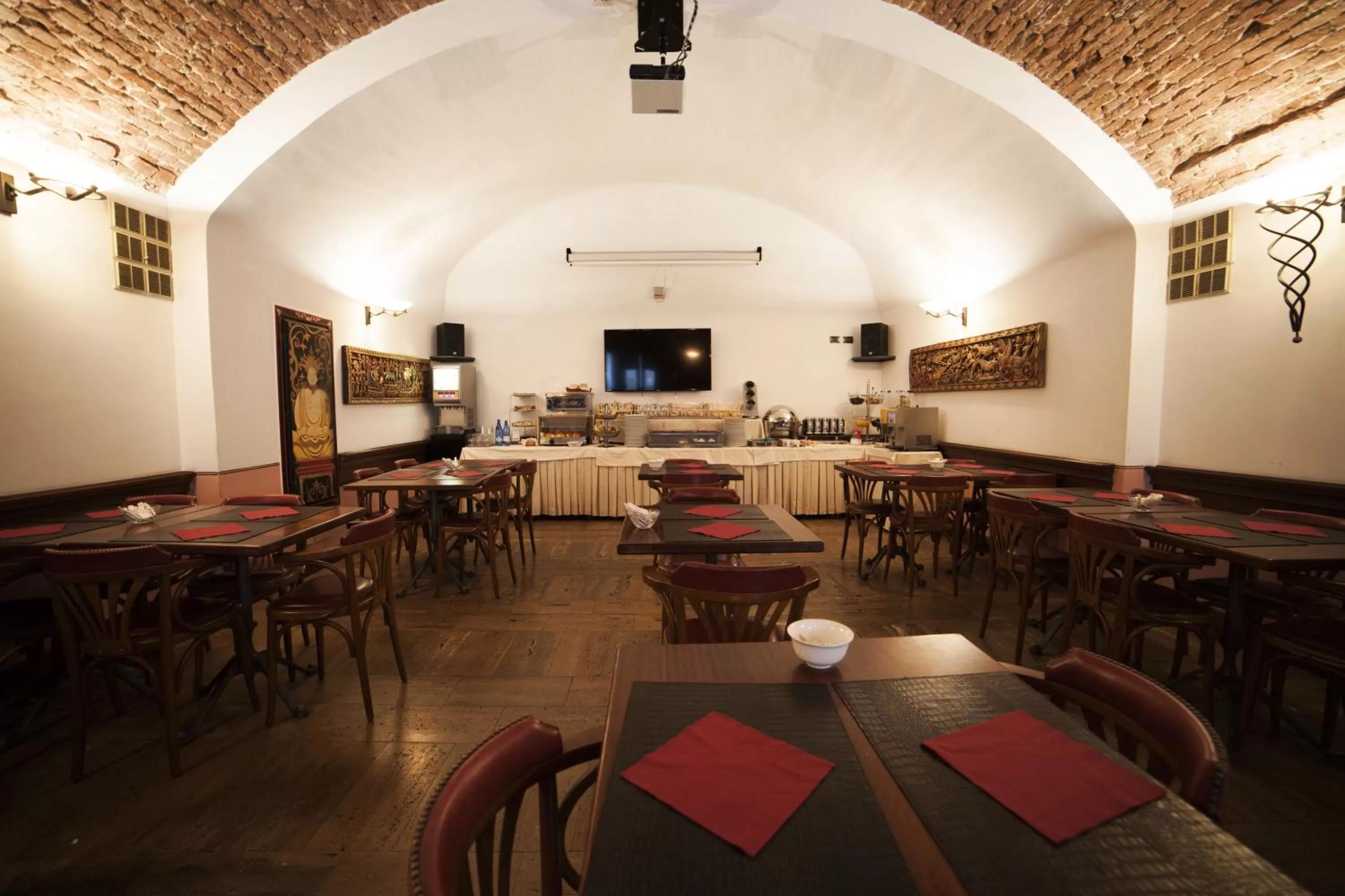 Restaurant/places to eat in Hotel Gran Duca