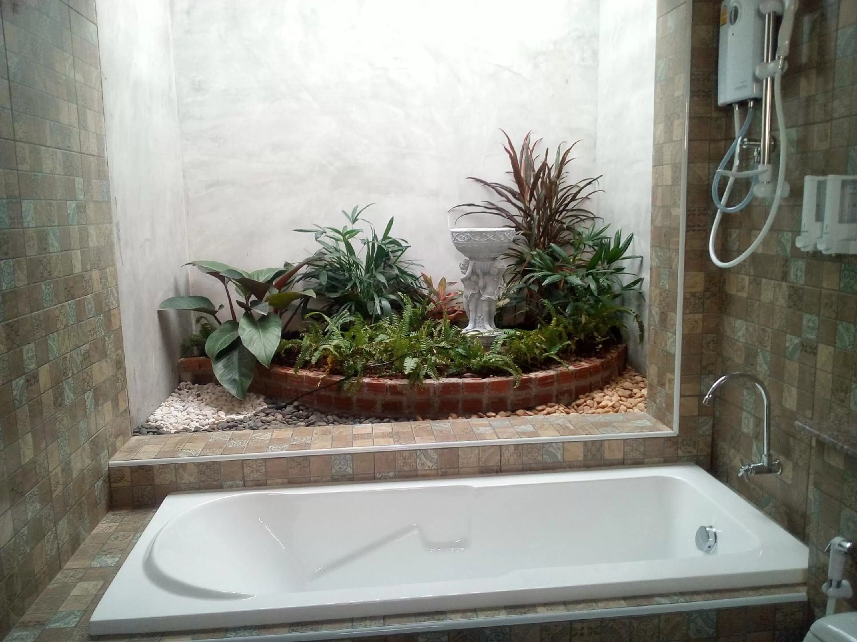 Shower, Bathroom in Fancy Carp Resort