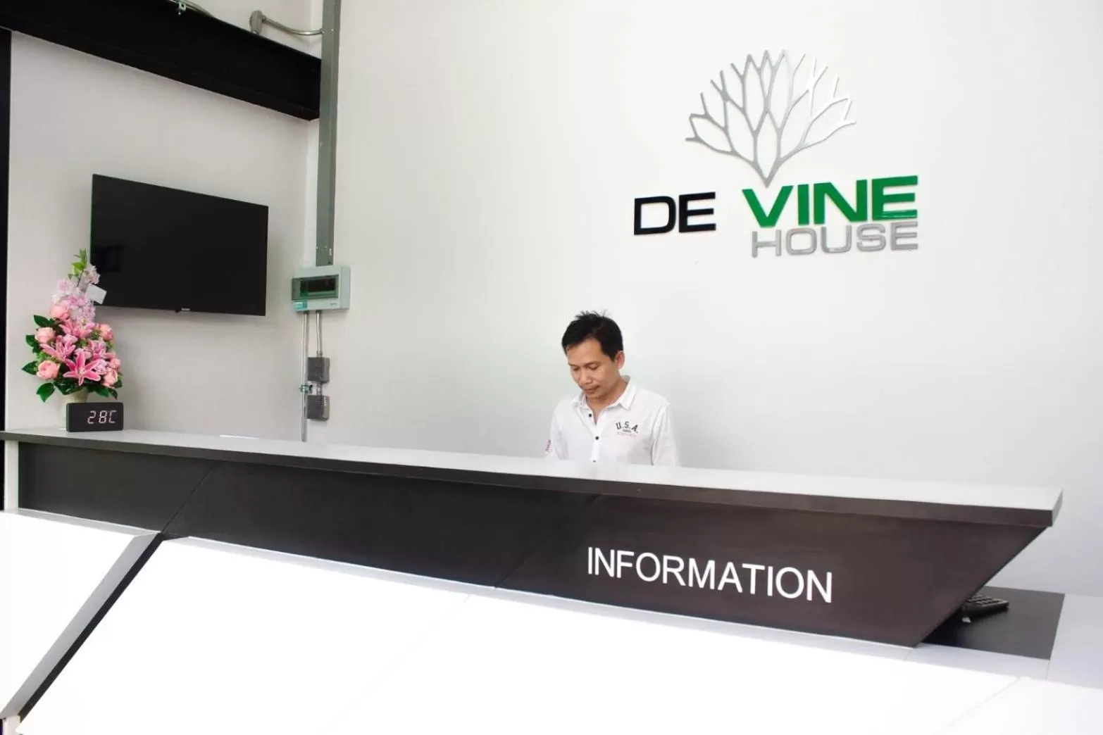 Staff in De Vine House