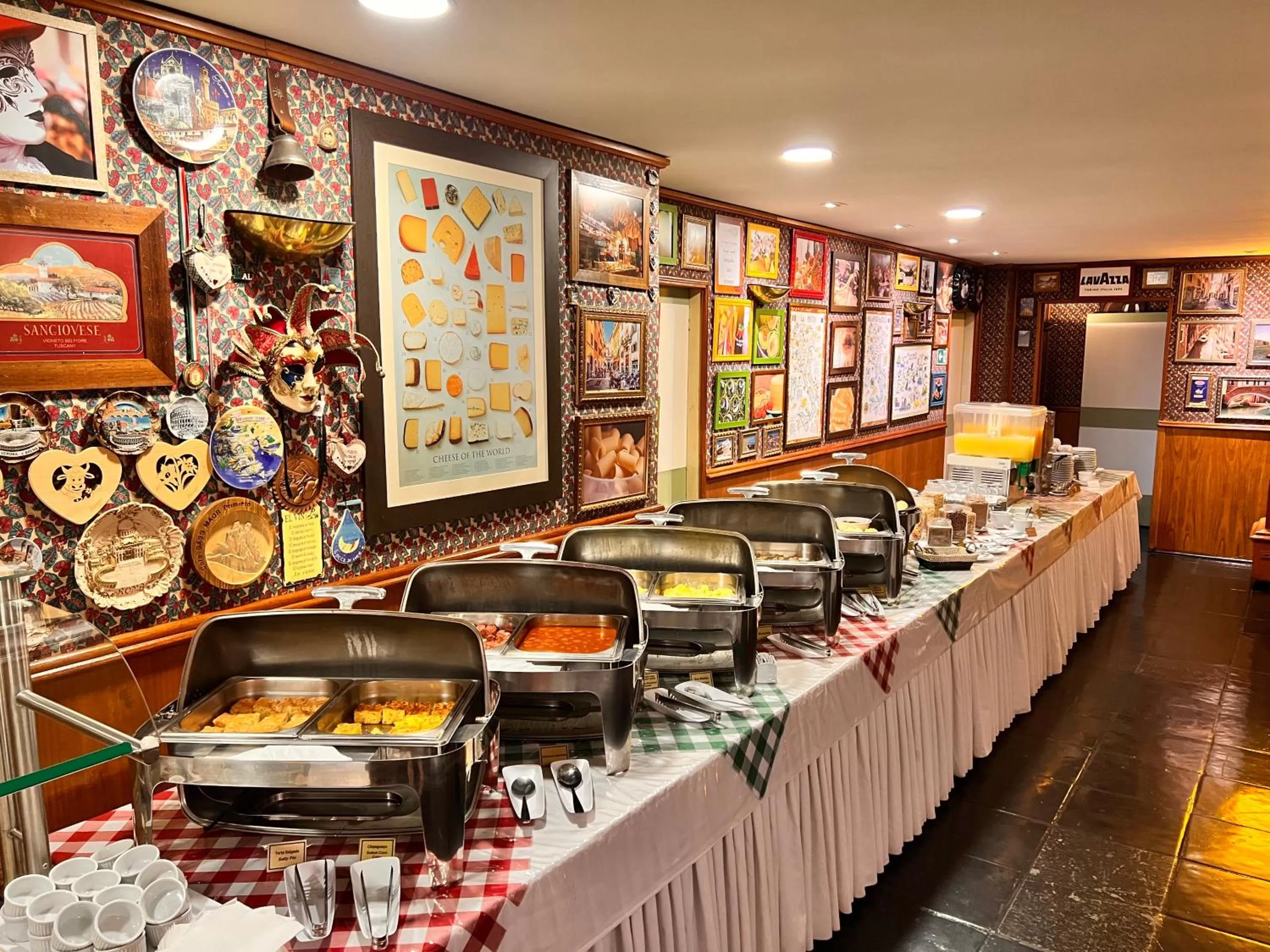 Breakfast in Hotel Bella Italia