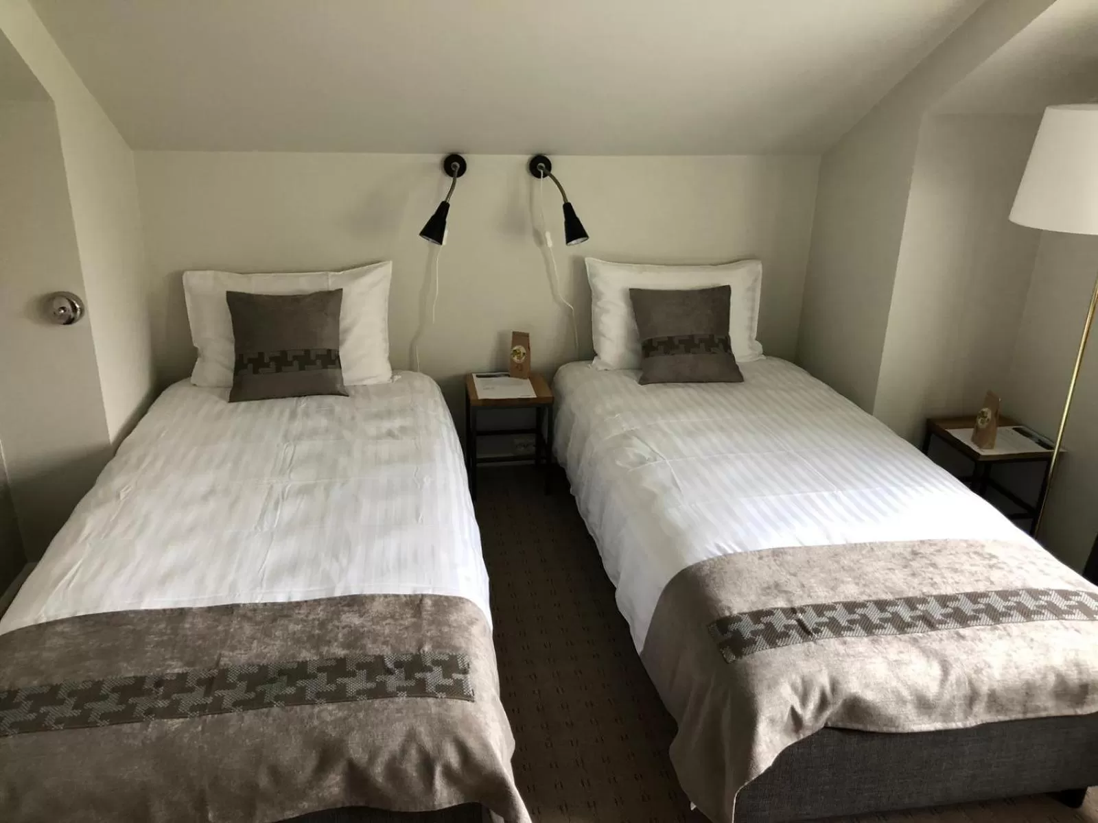 Superior Twin Room in Arctic Hotel Nordkapp