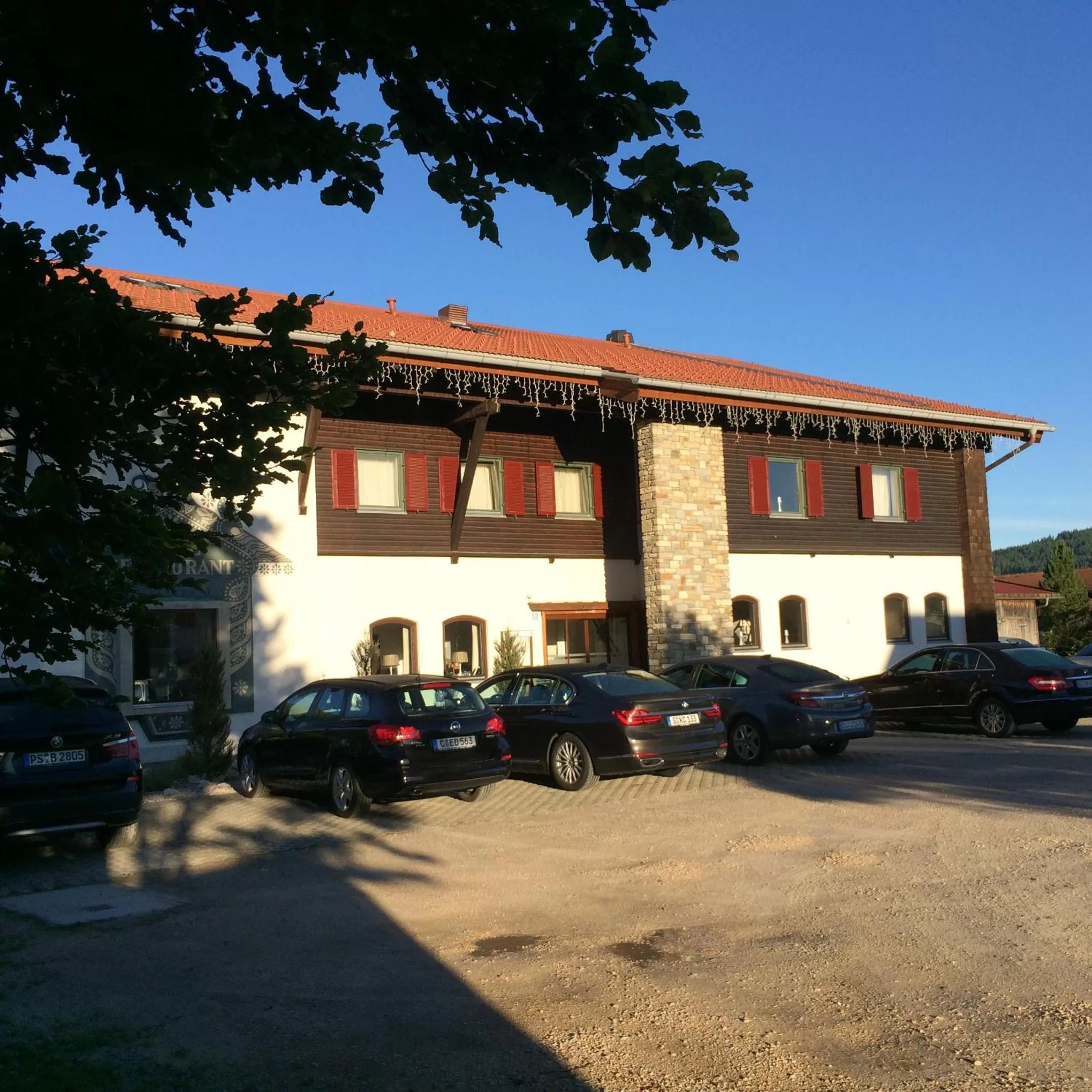 Property building in Alpinhotel INzeller