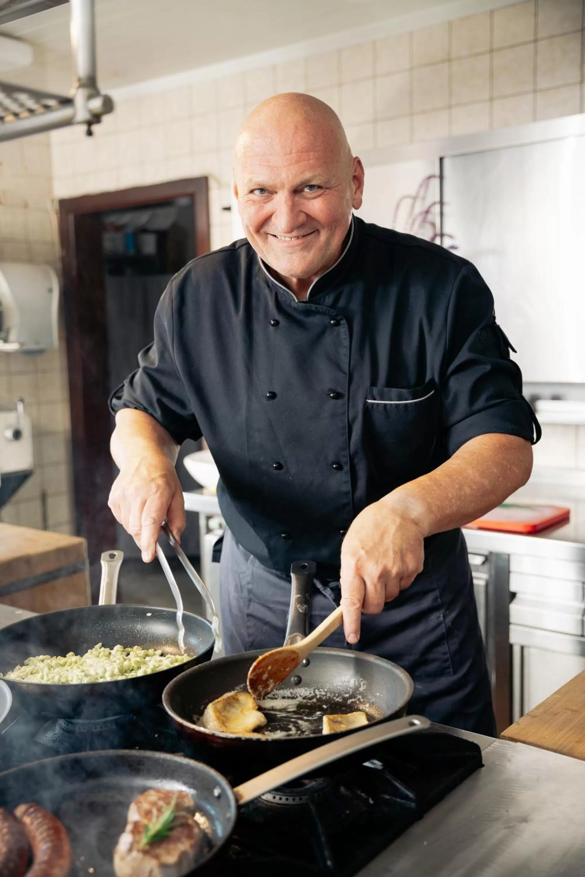 Kitchen or kitchenette in Hotel Park Cafe Reichl