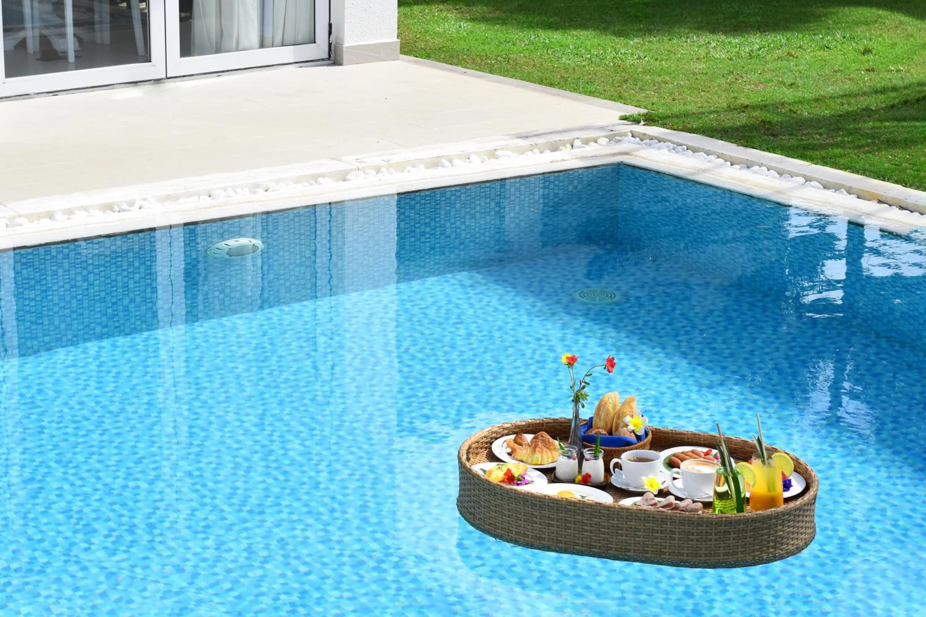 Swimming pool in Fleur de Lys Resort & Spa Long Hai