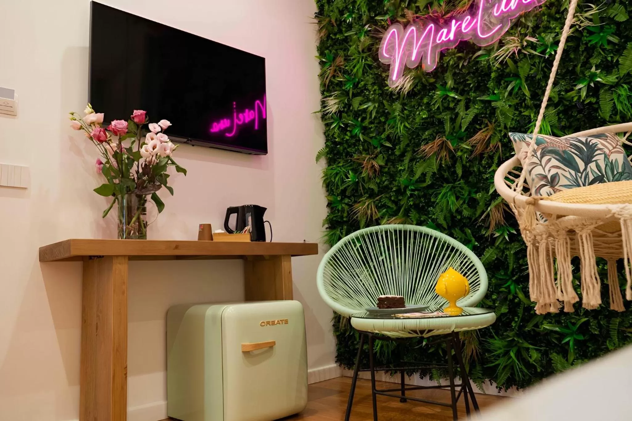 Seating area in MareLuna Rooms