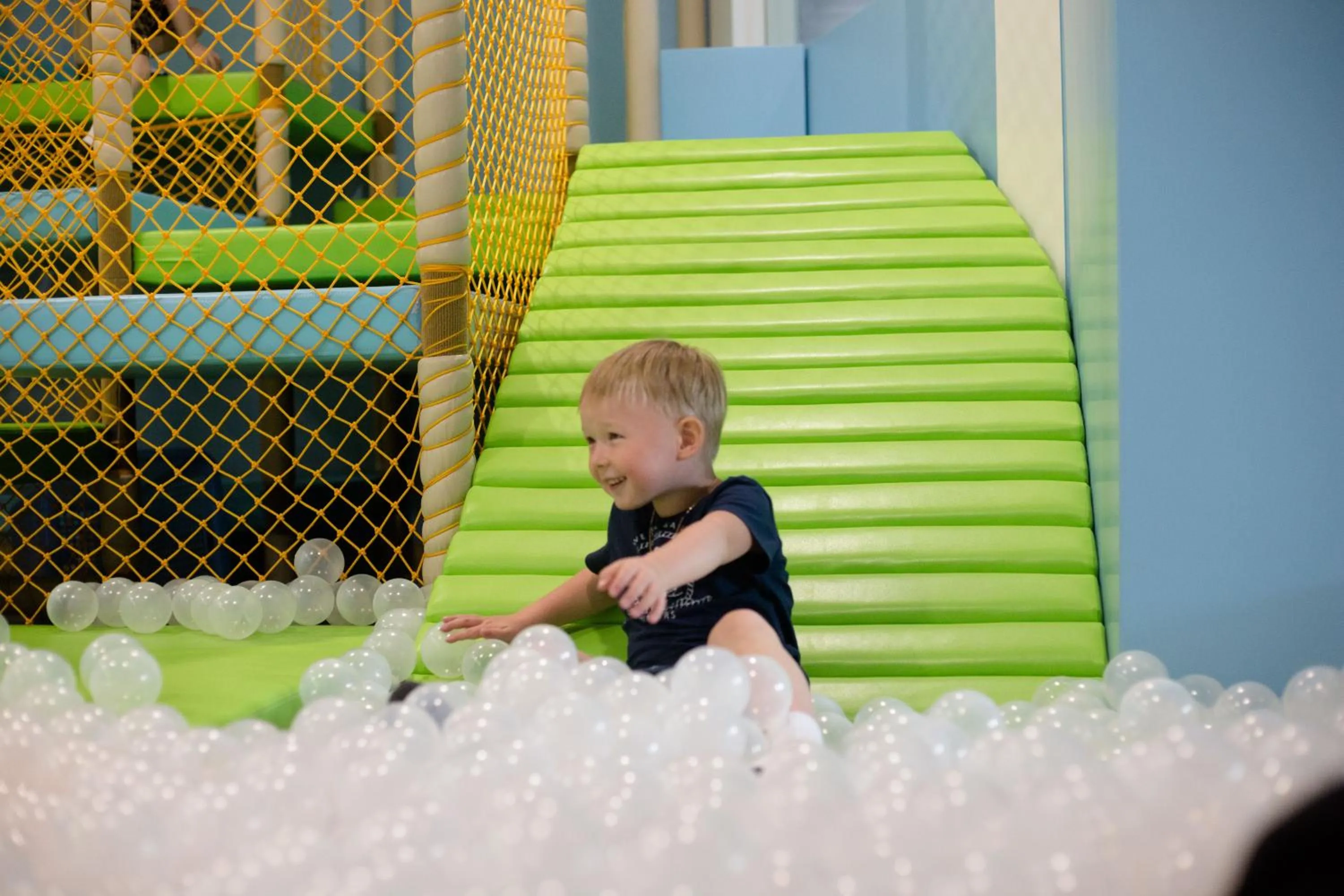 Kids's club in Long Beach Garden Hotel & Pavilions