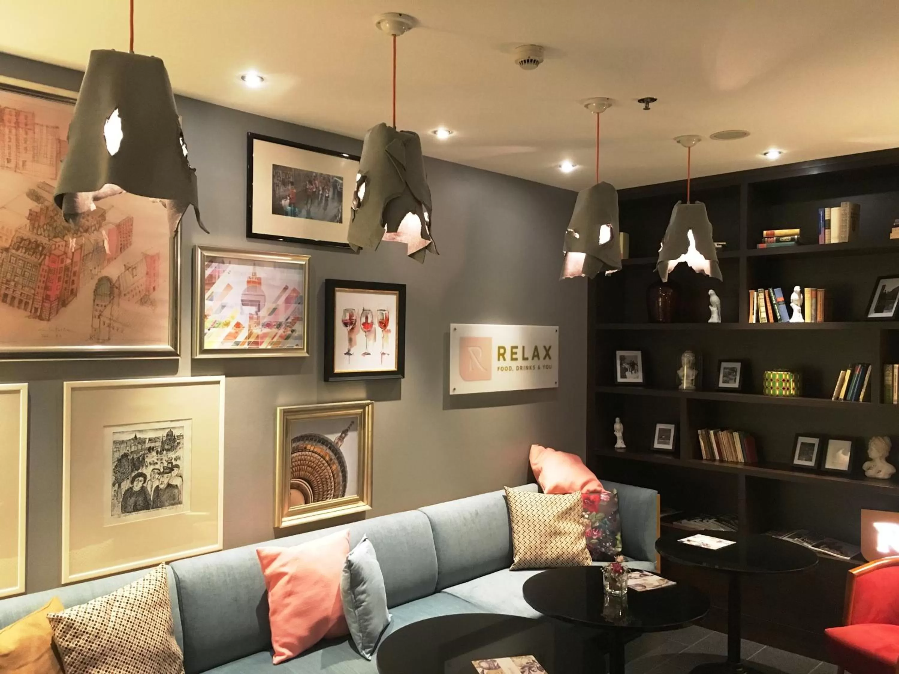 Lounge or bar in Mercure Hotel & Residenz Berlin Checkpoint Charlie