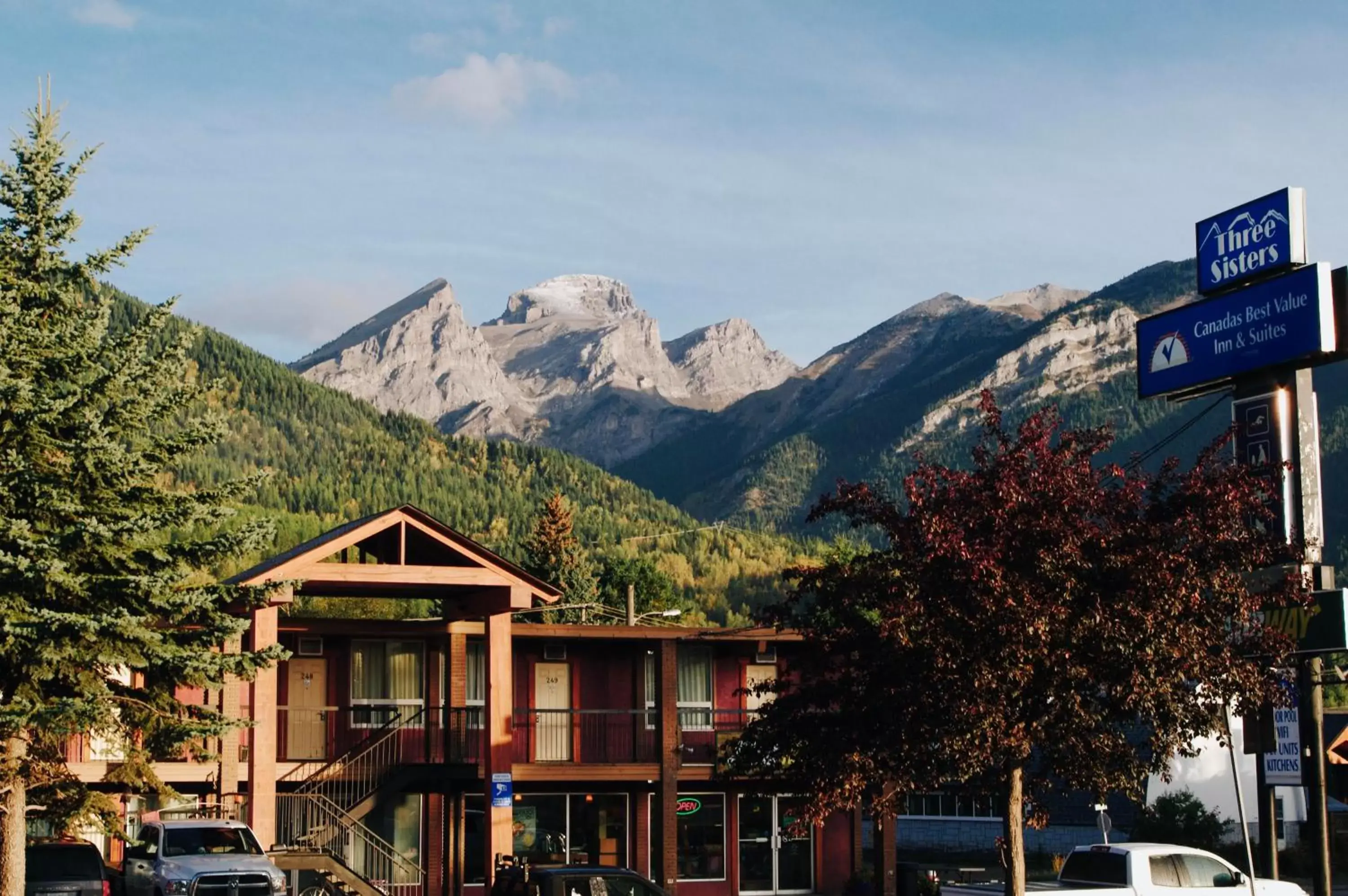 Canadas Best Value Inn and Suites Fernie Canadas Best Value Inn and Suites Fernie