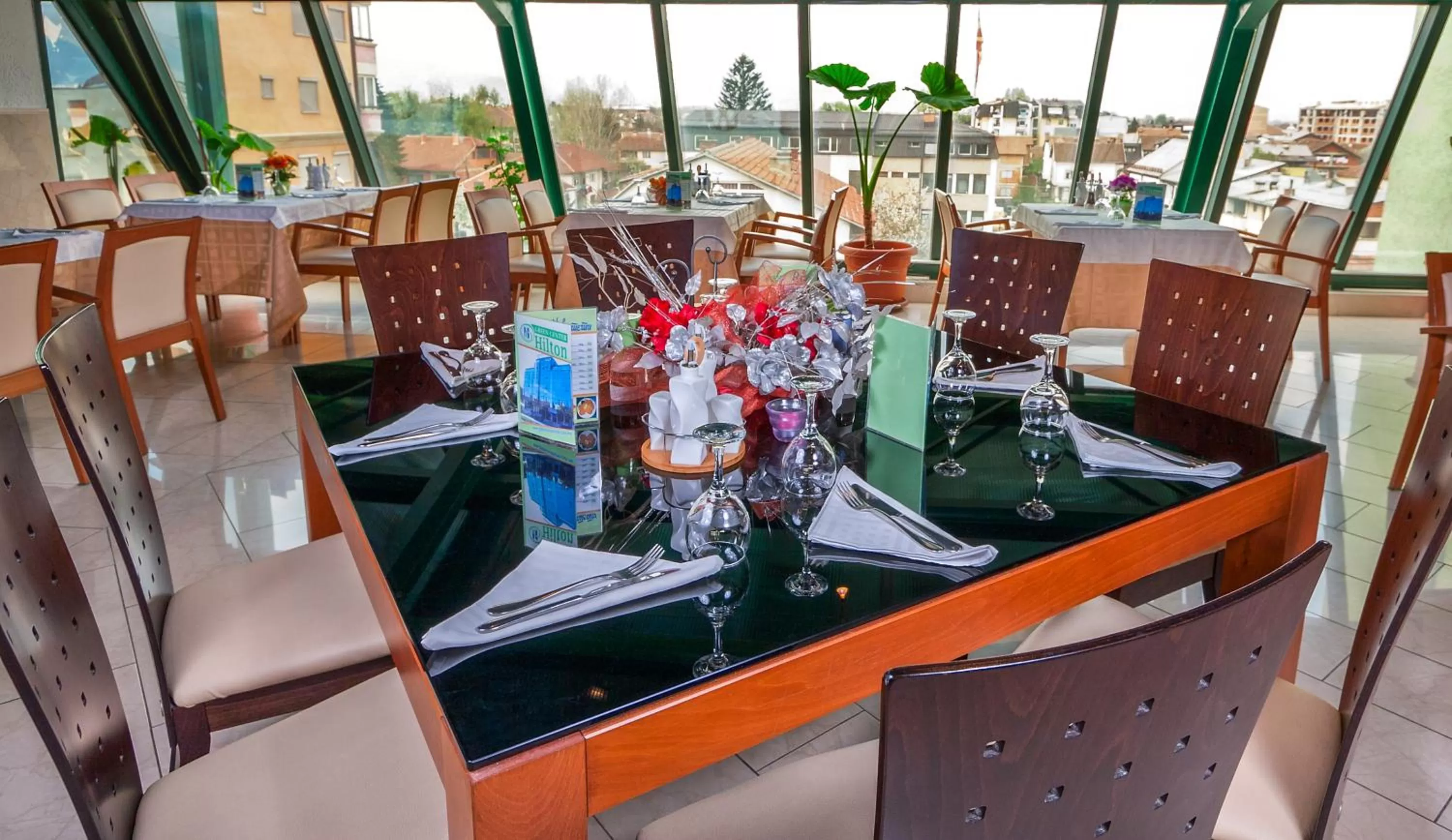 Restaurant/places to eat in Hotel Green Center Gili