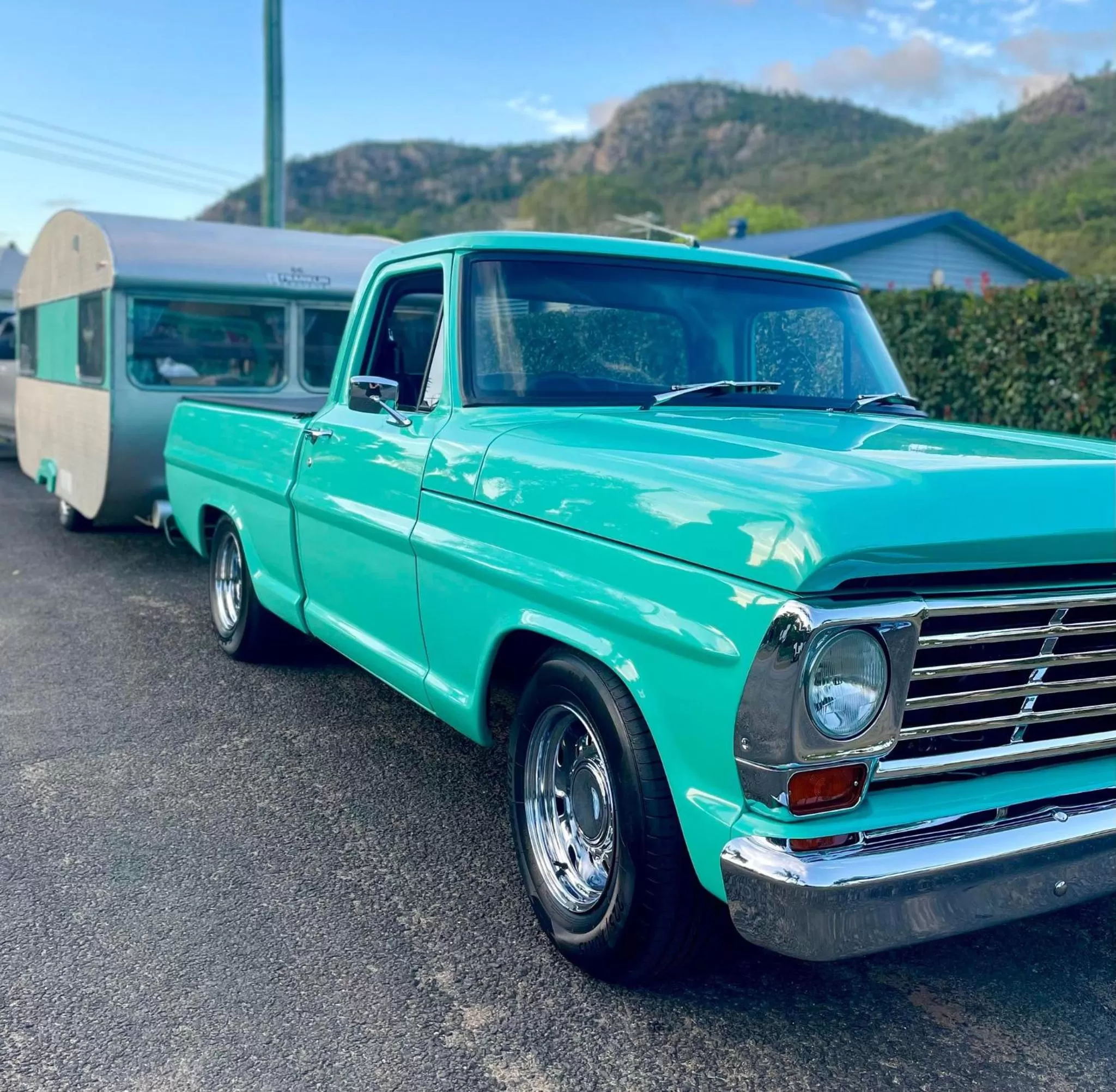 Mountain view in Esk Caravan Park & Rail Trail Motel