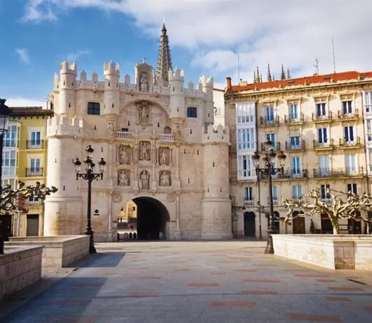 Nearby landmark in Hotel Jacobeo