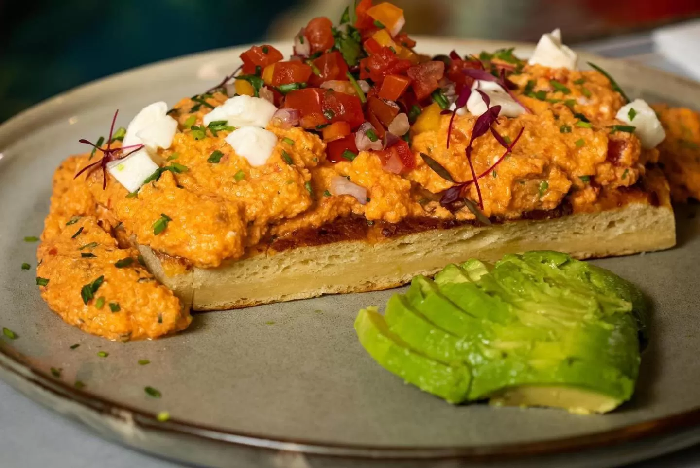 Restaurant/places to eat in Madama Residence