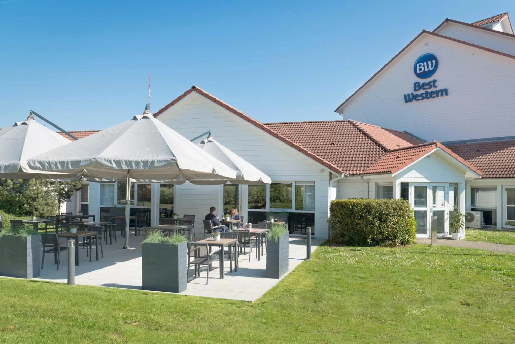 Property building in Best Western Hotel Wavre
