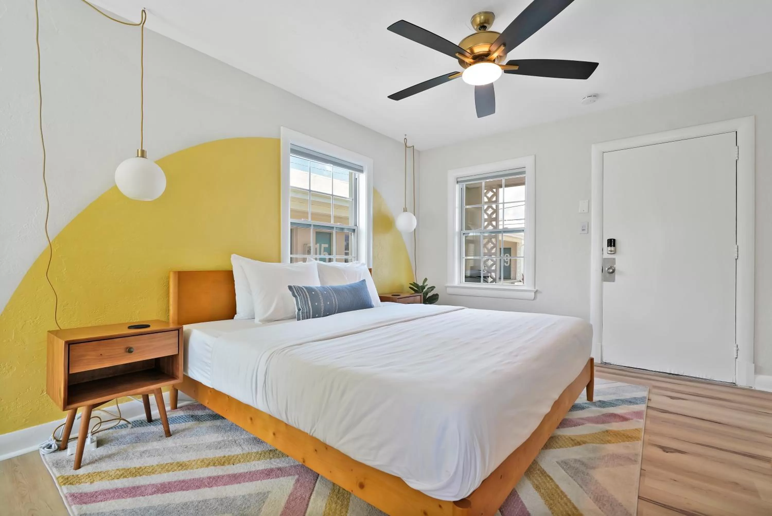 Bed in The Starlite Inn