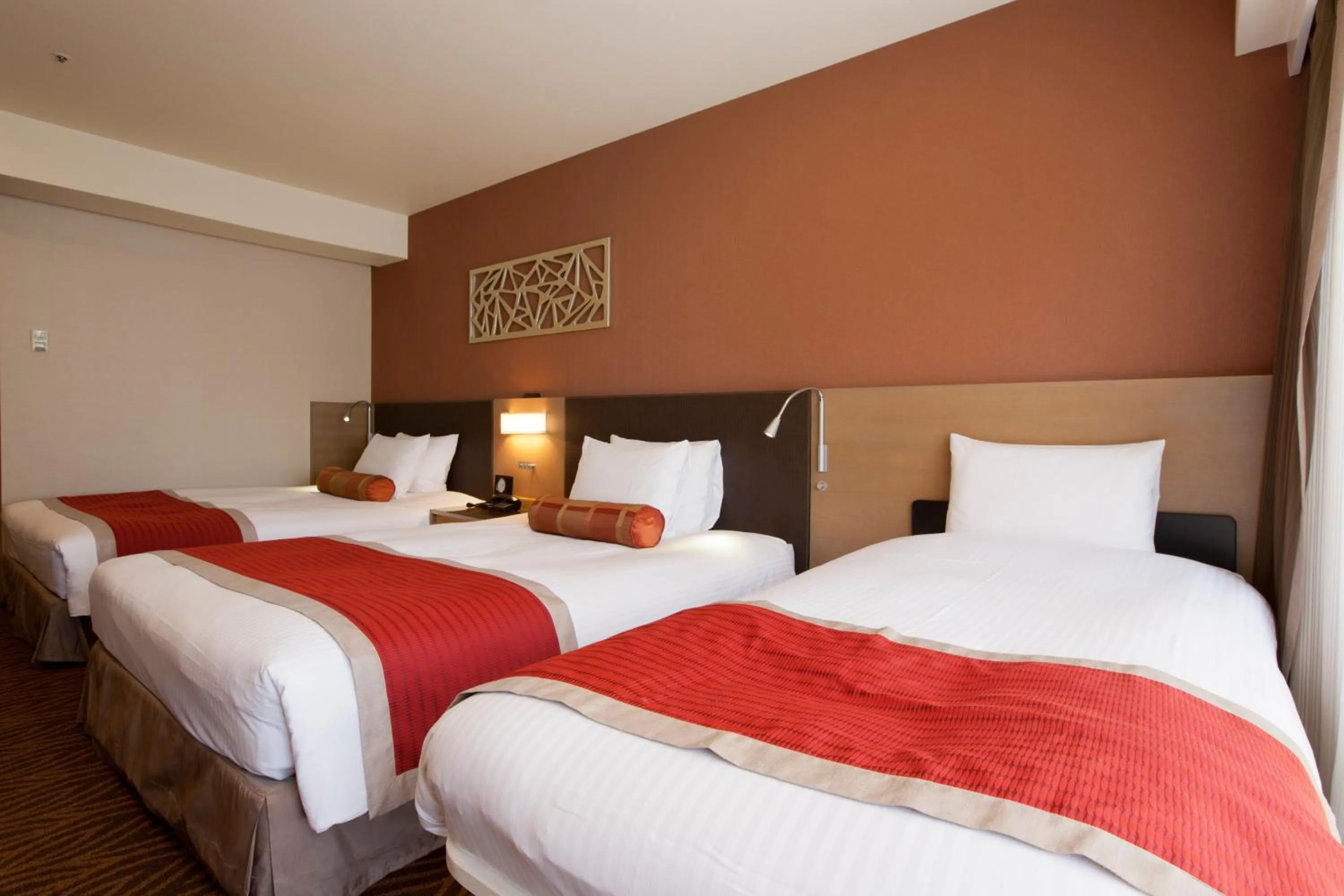 Photo of the whole room, Bed in Hotel Sardonyx Tokyo