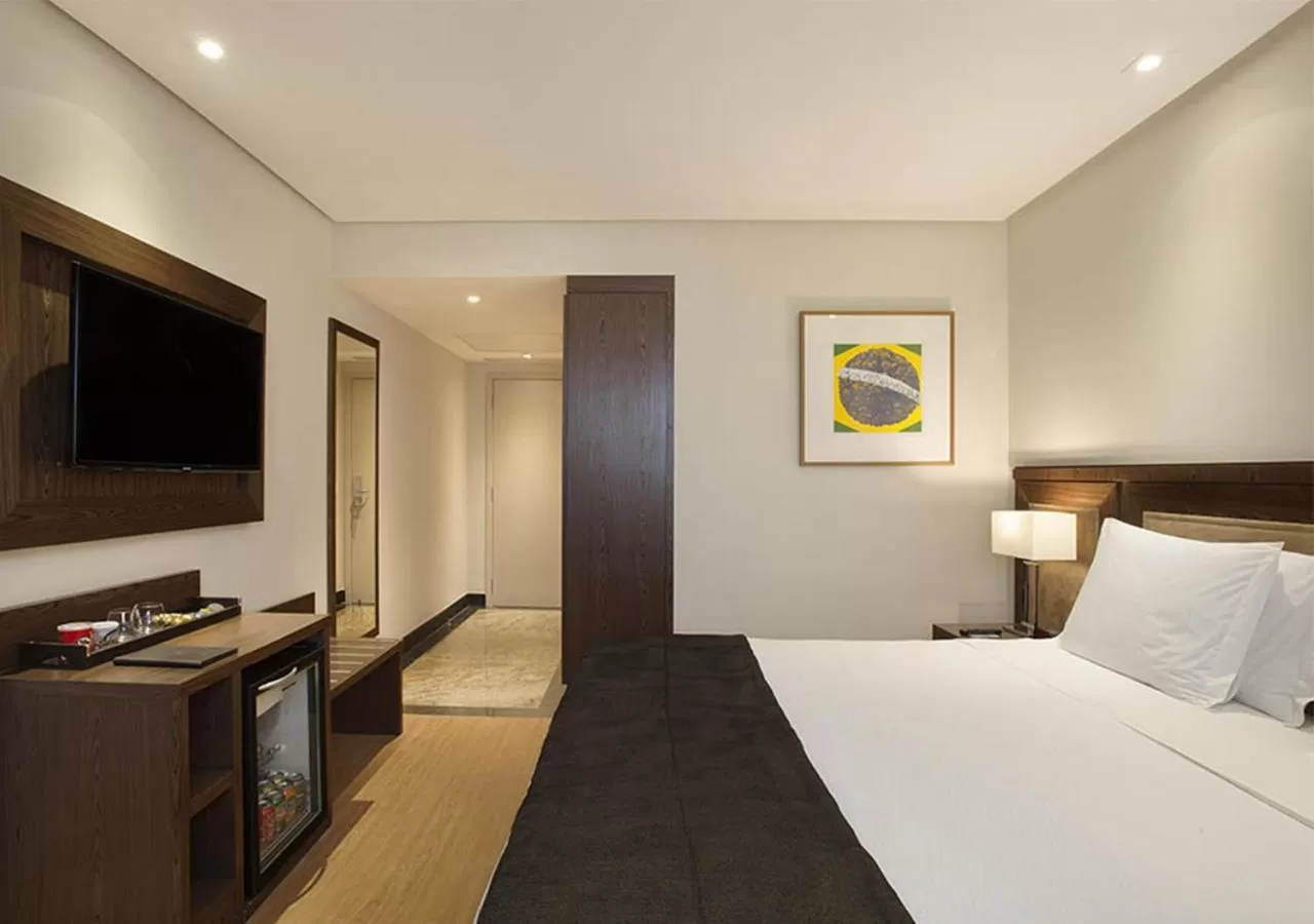 Photo of the whole room, Bed in Windsor Brasilia Hotel