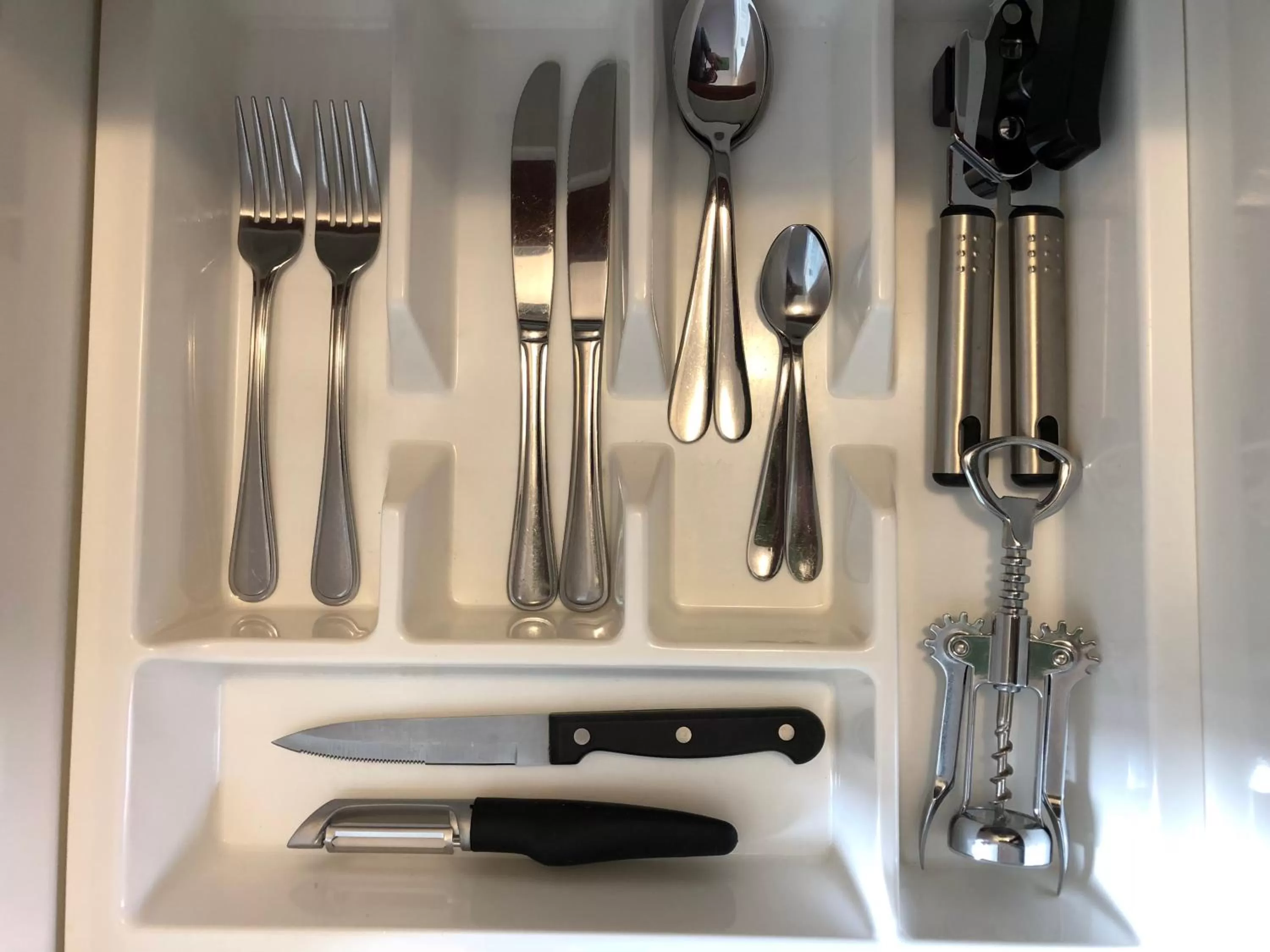 Kitchen or kitchenette in Bella Vista Motel Te Anau