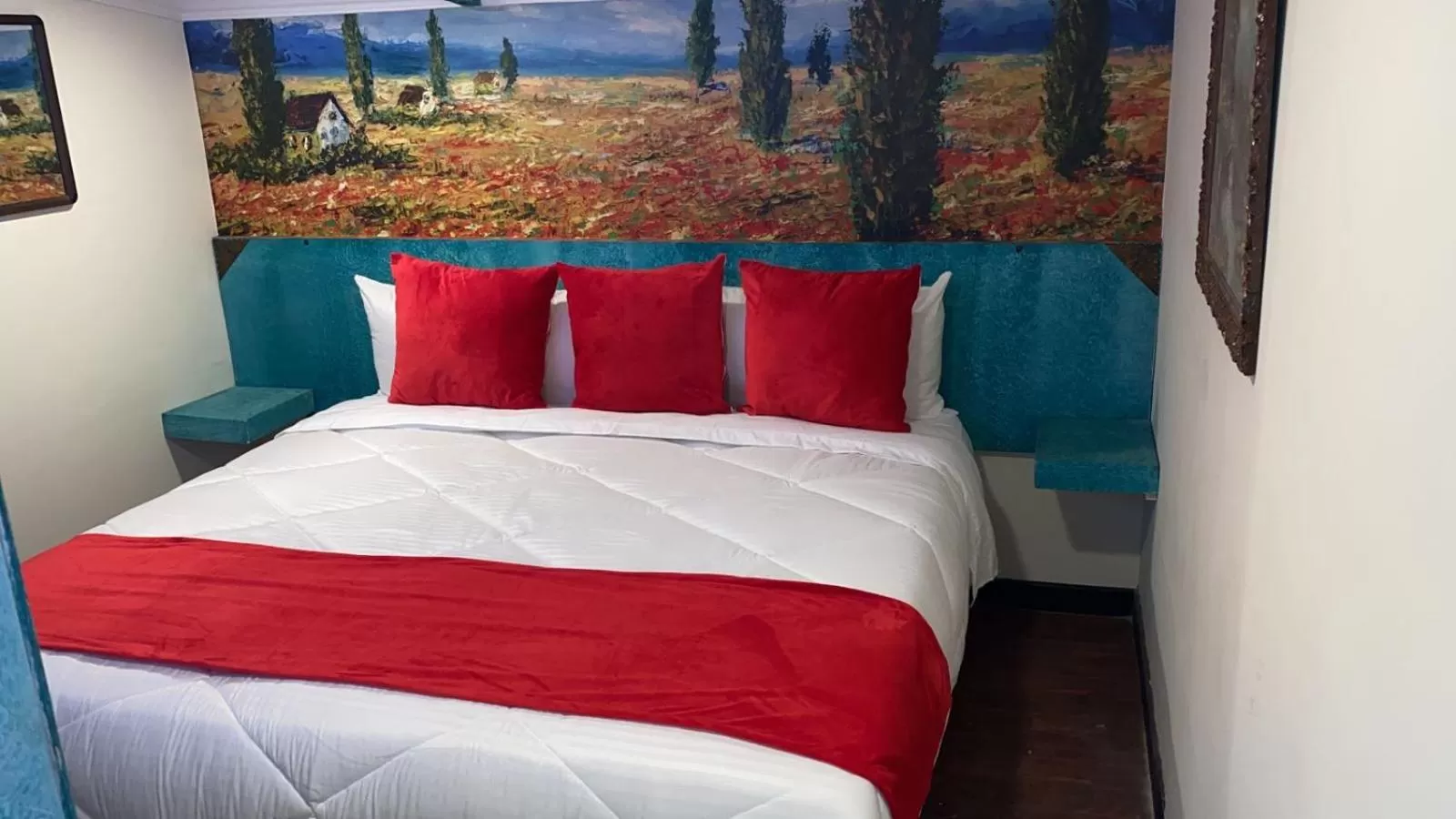 Bed in Hotel Casa Antigua