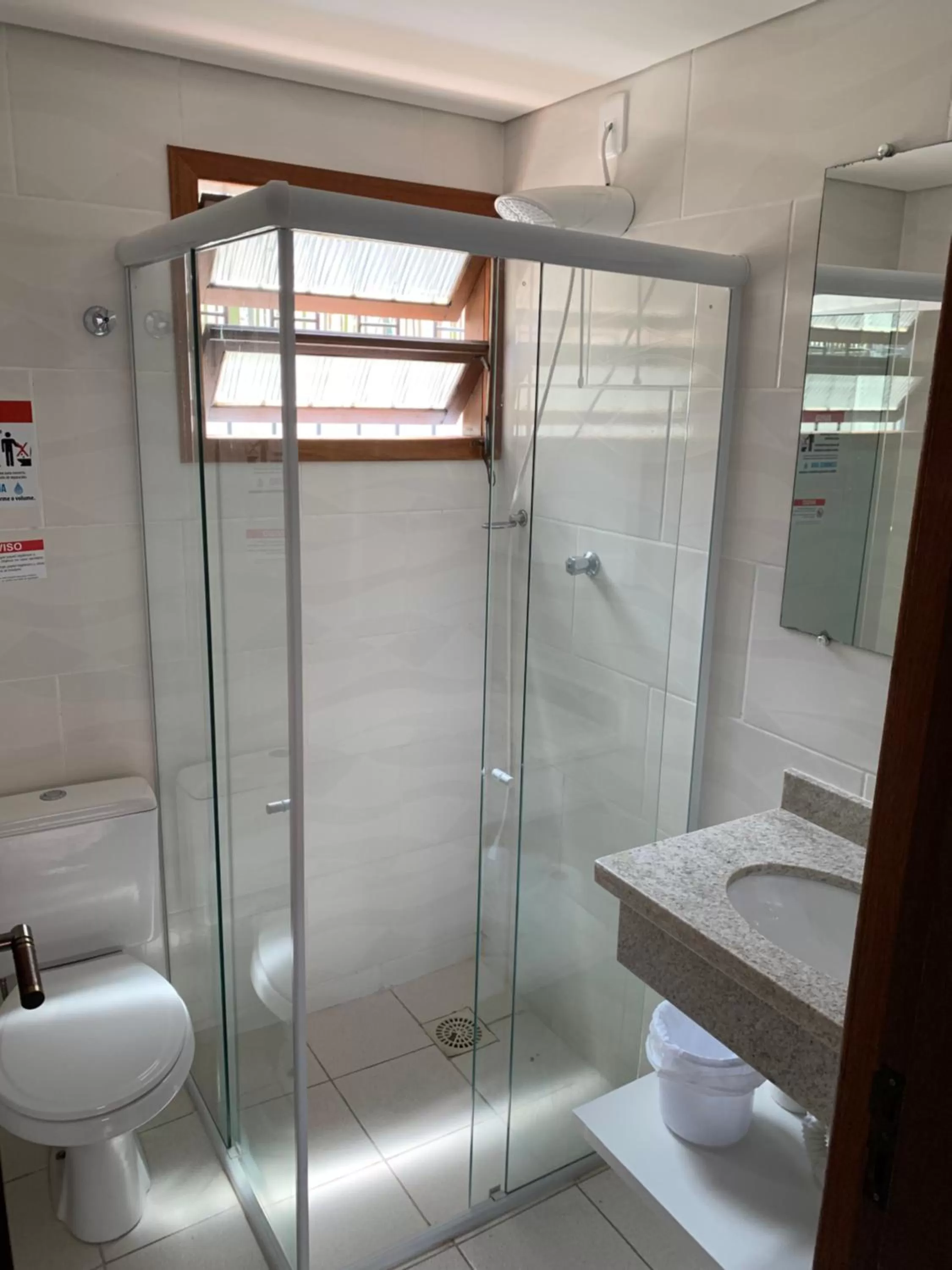 Bathroom in Beach House Floripa - Sunset