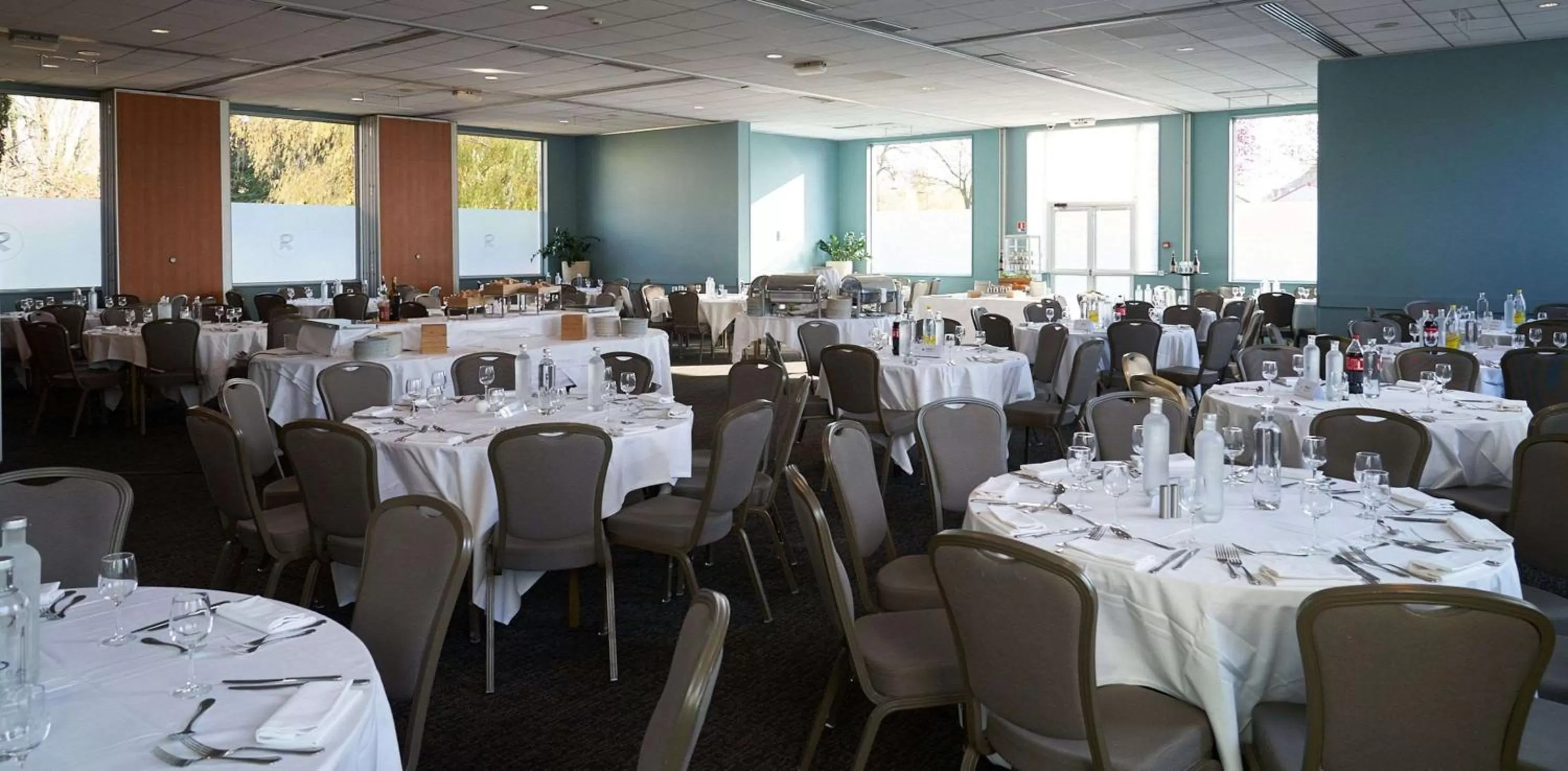 Restaurant/places to eat in Best Western Plus Paris Saclay