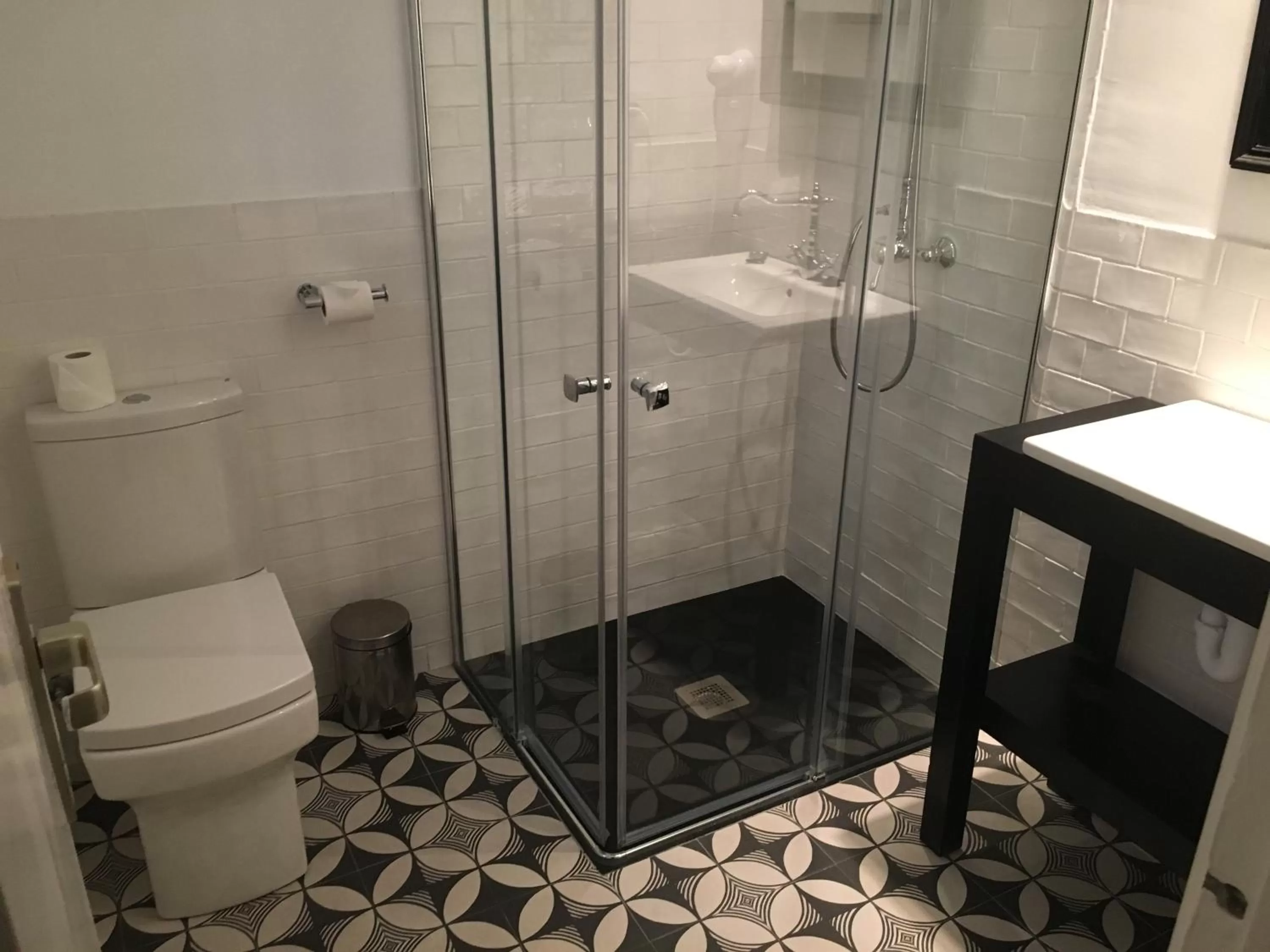 Bathroom in Hotel & Restaurant Marina Palamós