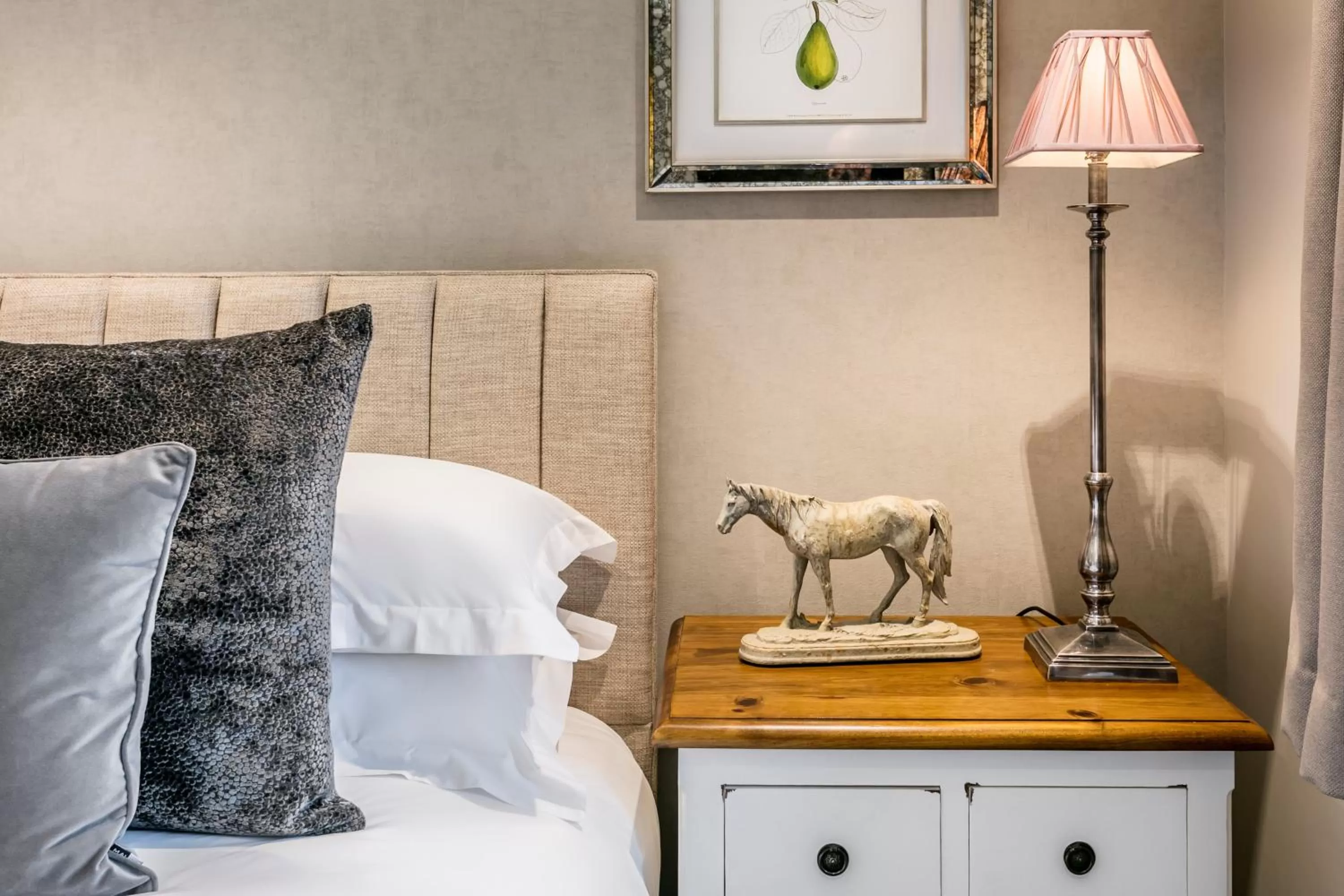 Bedroom, Bed in The Lodge @ Carus Green