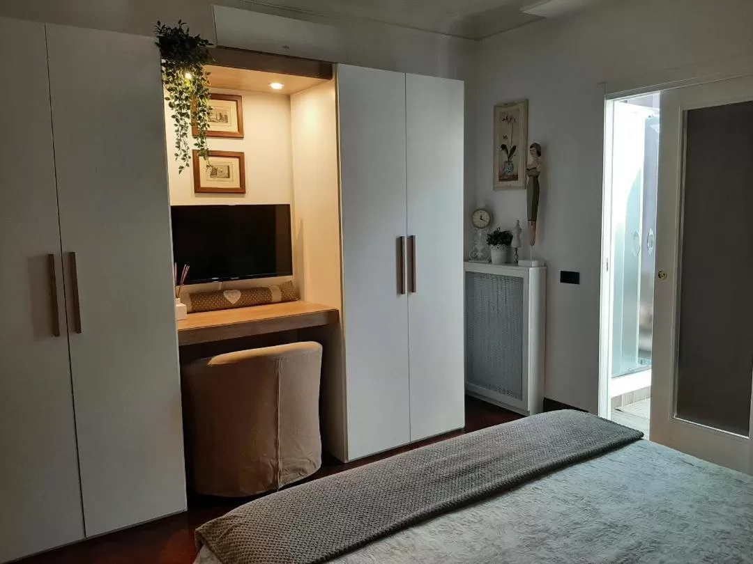 Bedroom, Bed in B&B Le Lanterne