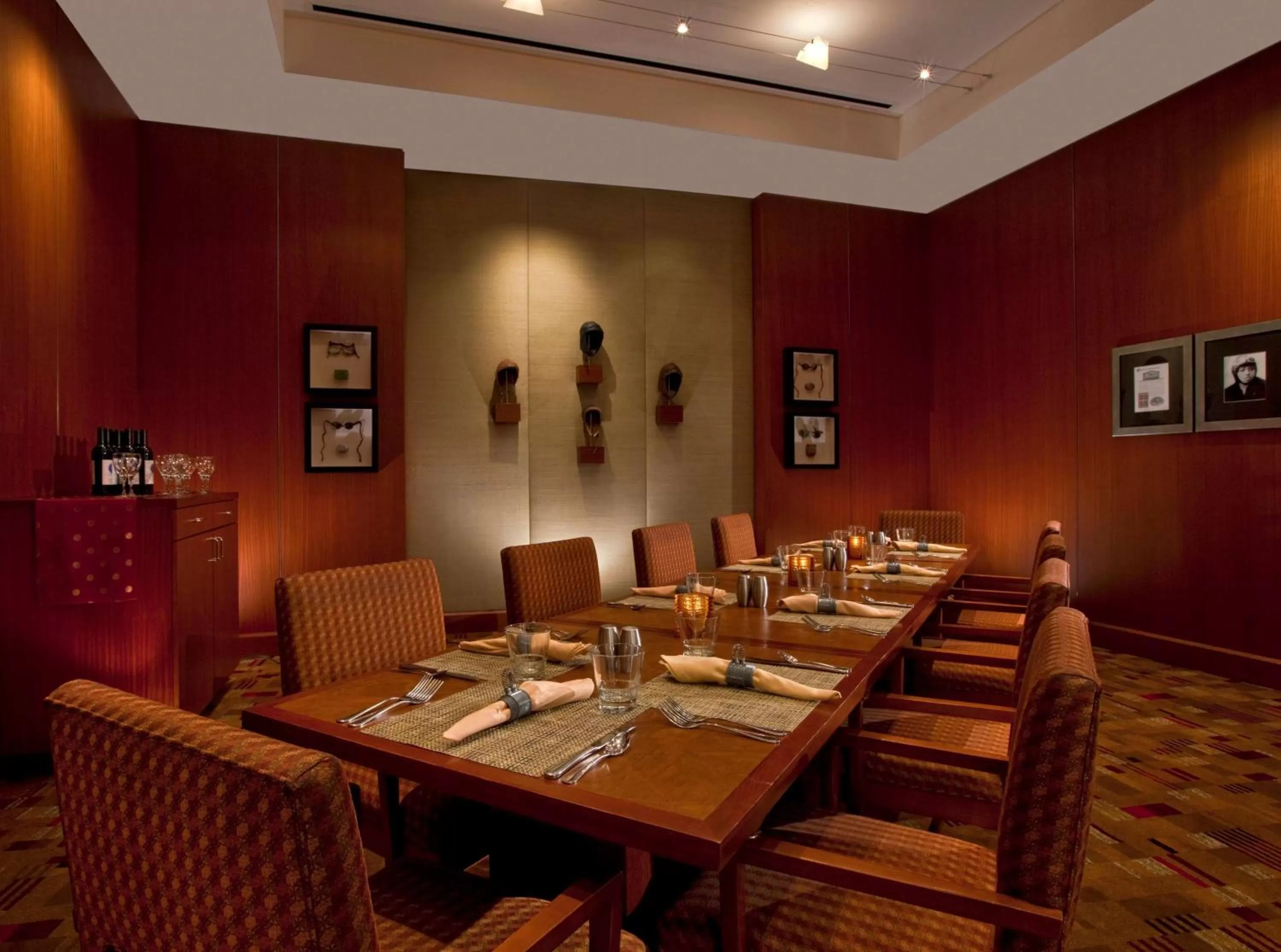 Restaurant/places to eat in Hyatt Regency DFW International Airport