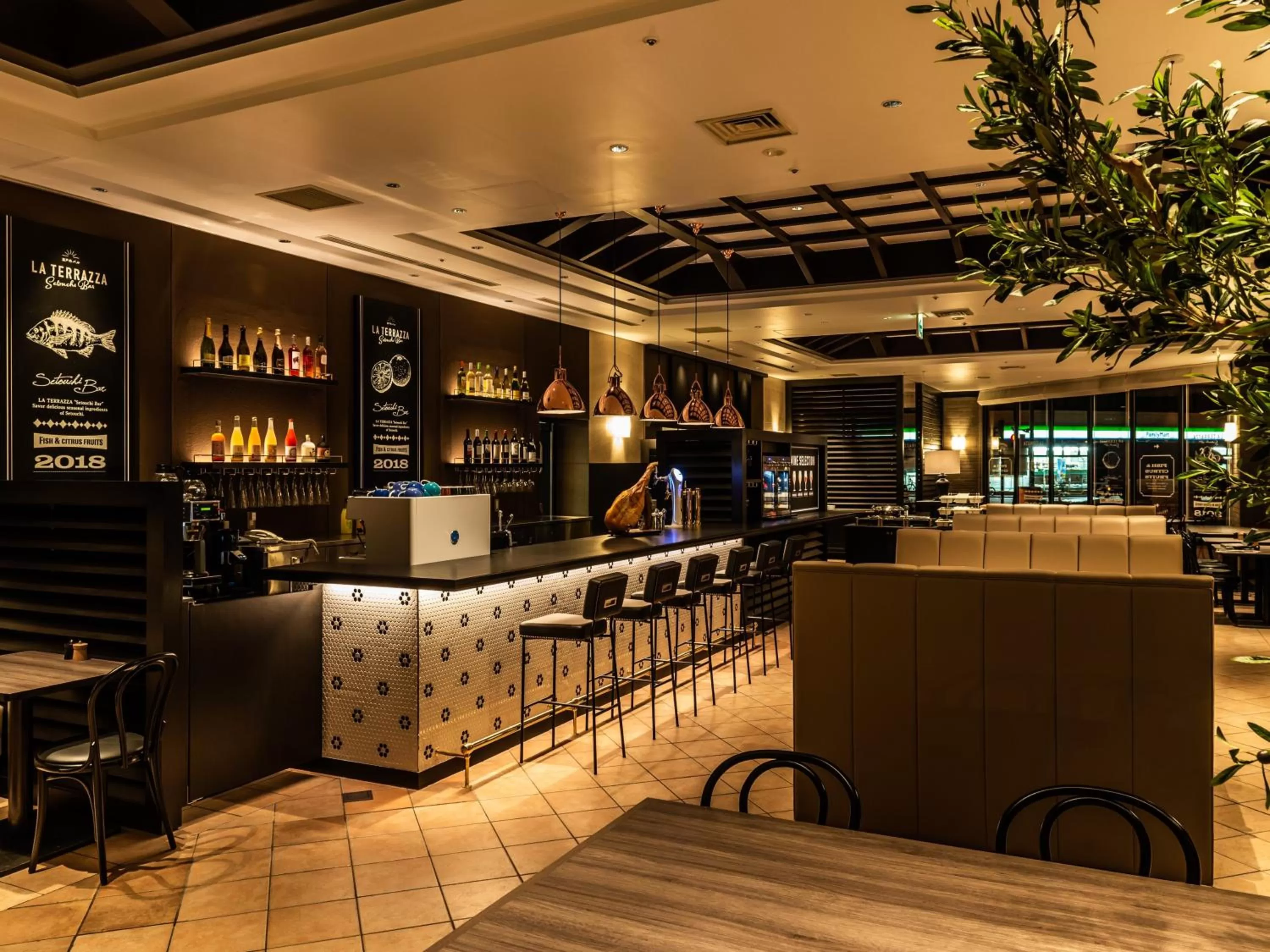 Restaurant/places to eat in HOTEL MYSTAYS Matsuyama