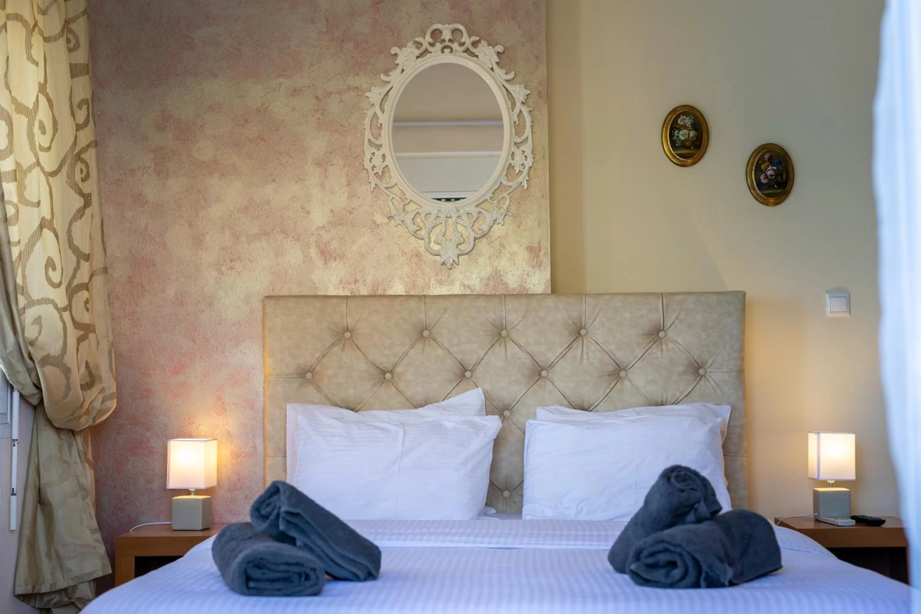 Bed in Votsalakia Hotel & Luxury Apartments