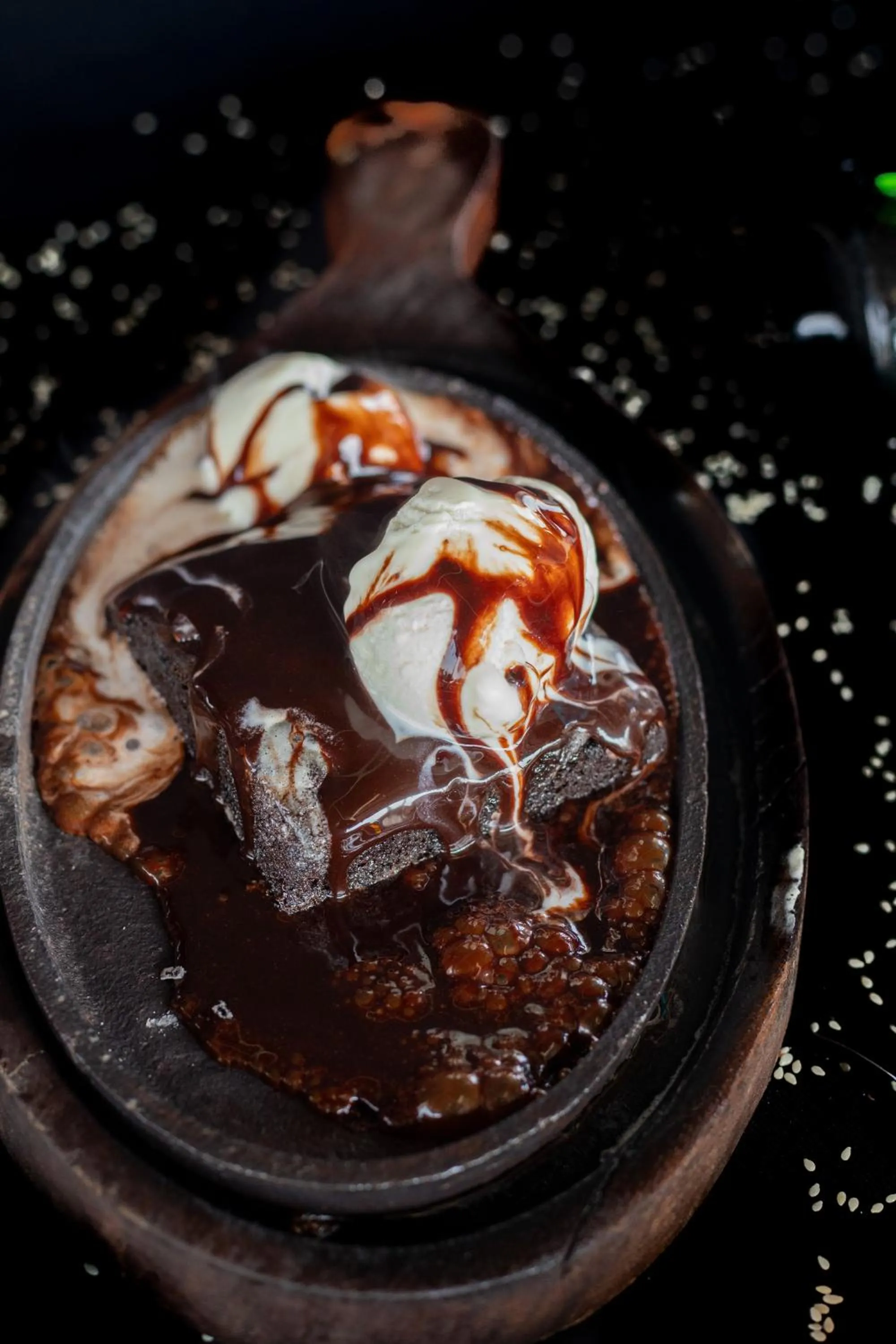 Food and drinks in Hotel Kalyan