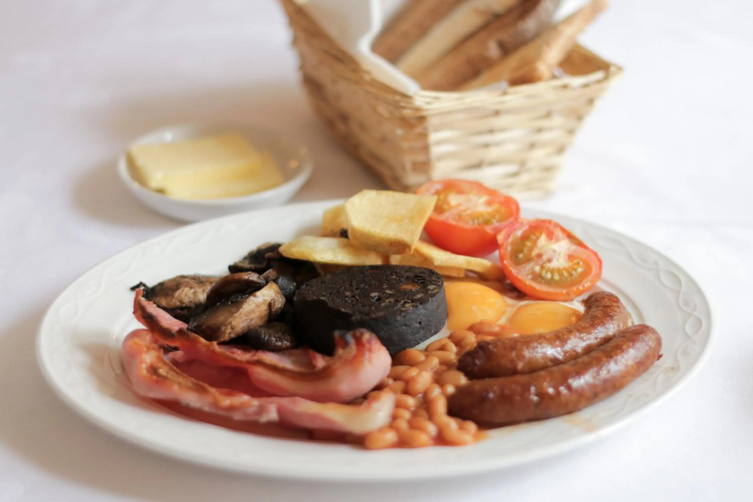 Food in Centre Of Britain Hotel