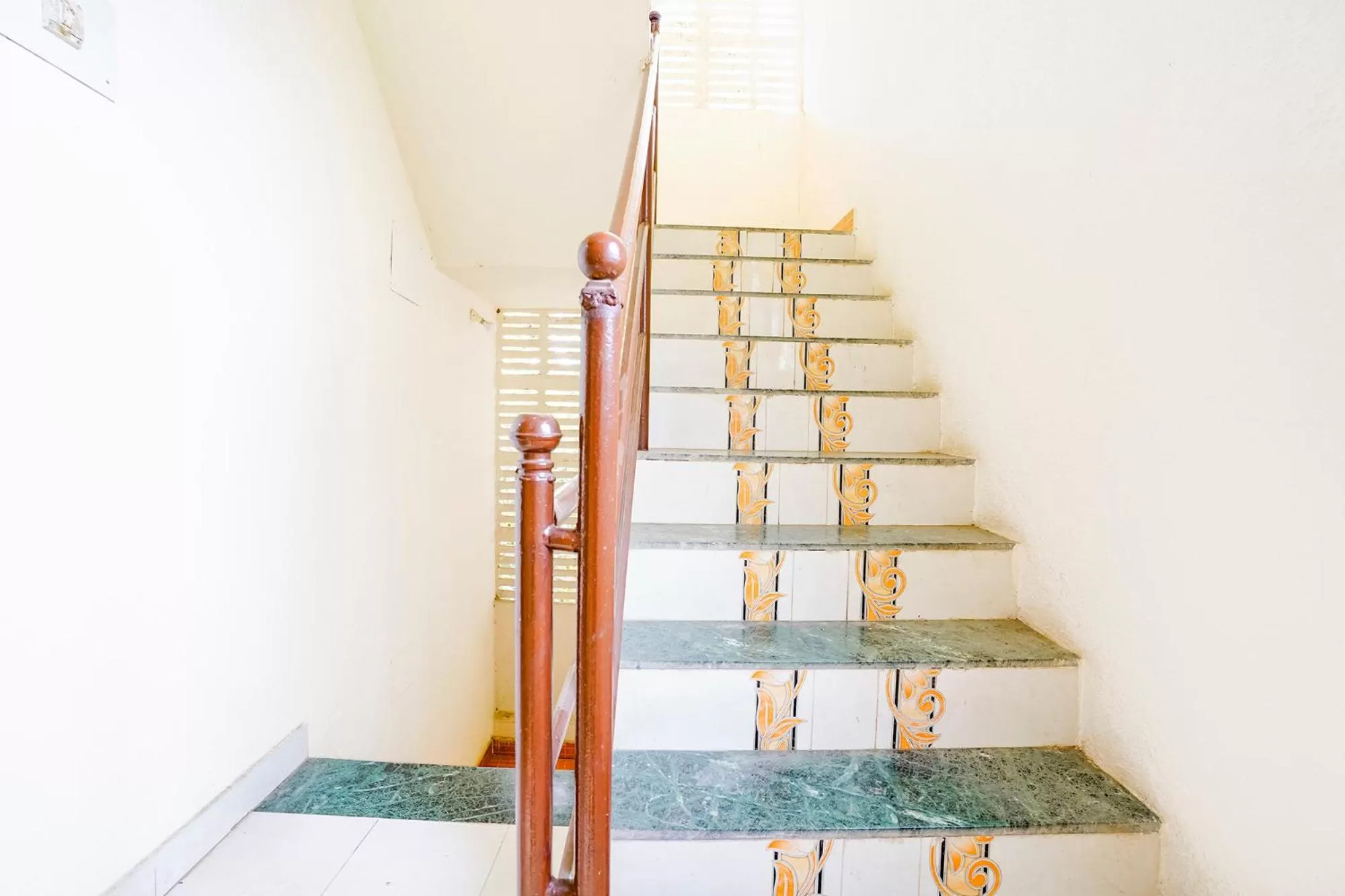 Lobby or reception in FabExpress Sai Vyankatesh