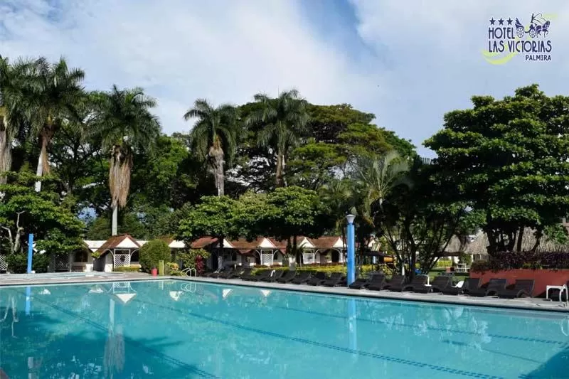 Swimming Pool in Hotel Las Victorias Palmira