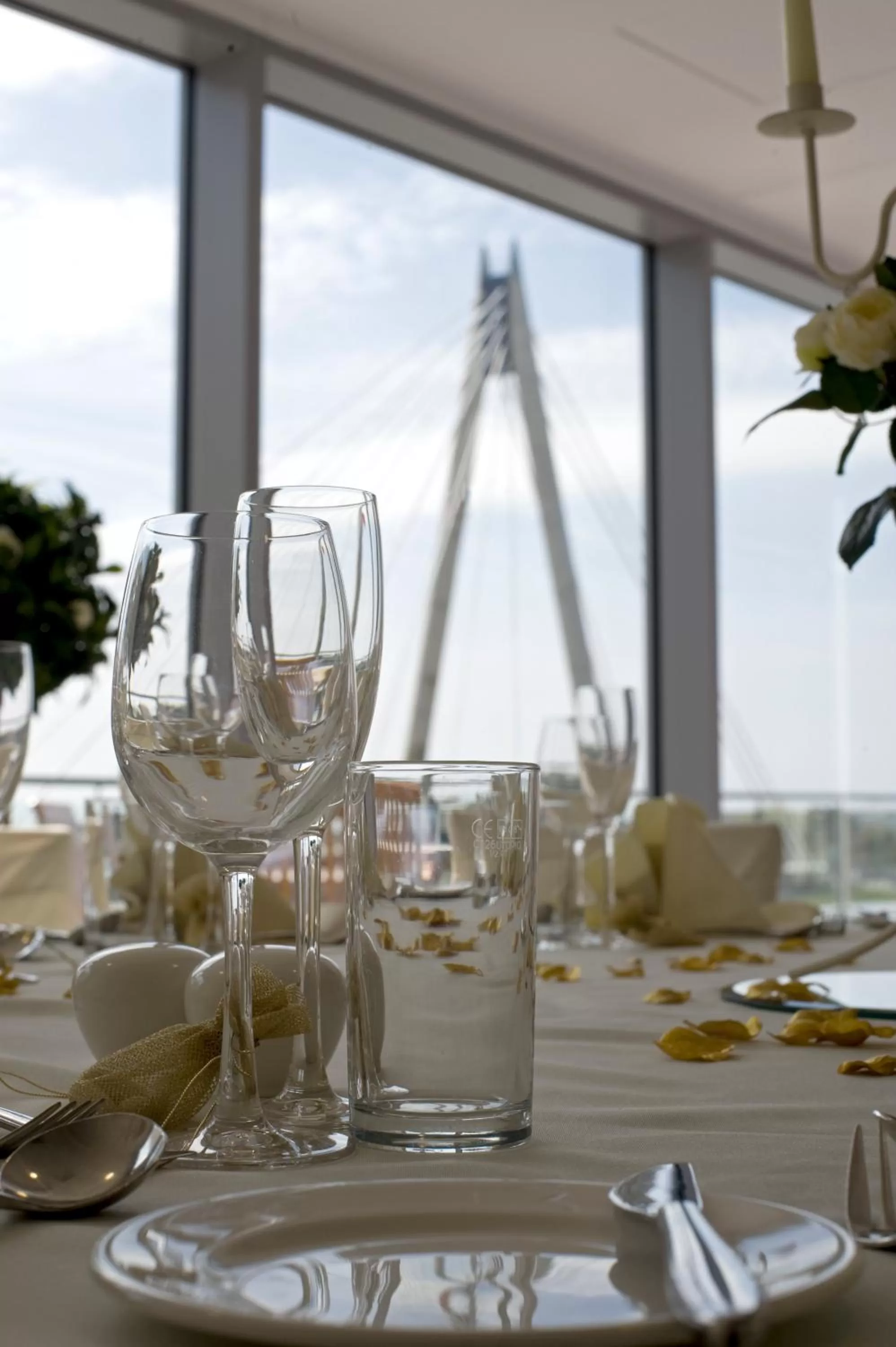 Restaurant/places to eat in Waterfront Southport Hotel