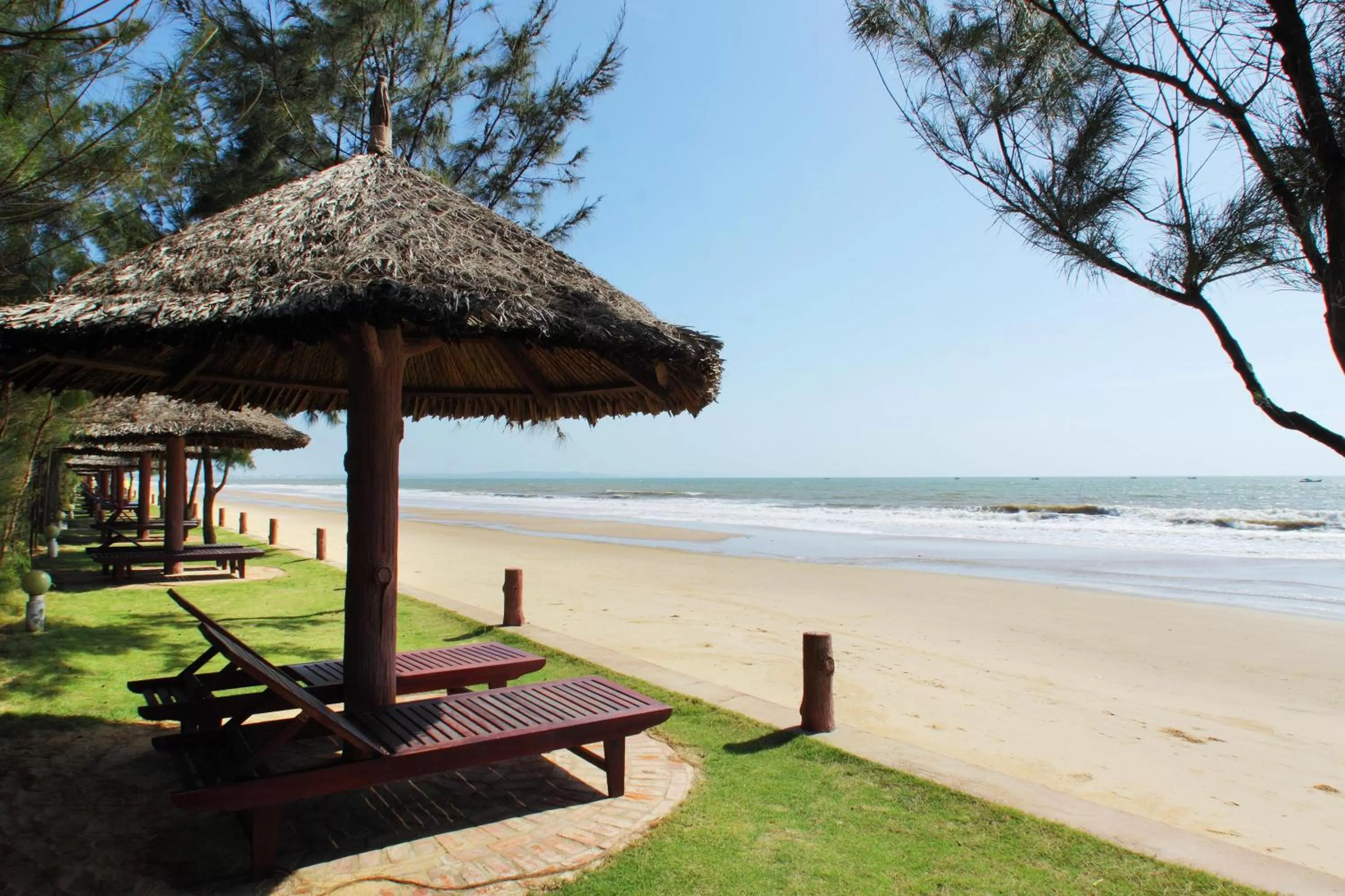 Beach in Golden Coast Resort & Spa