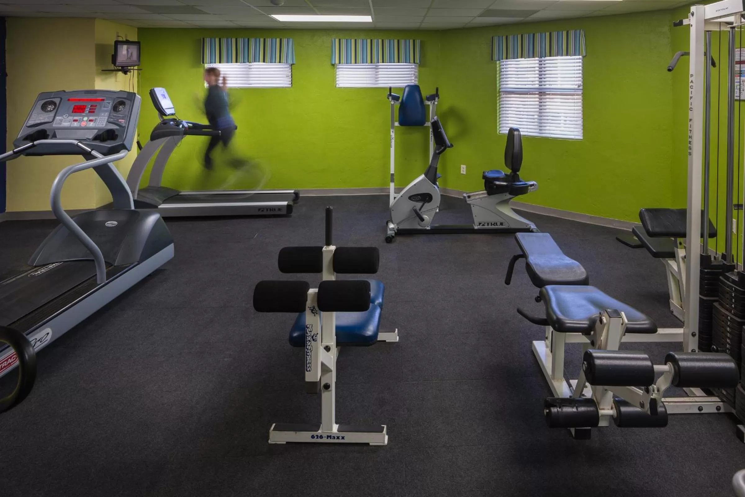 Fitness centre/facilities in Ocean Club Resort Myrtle Beach a Ramada by Wyndham